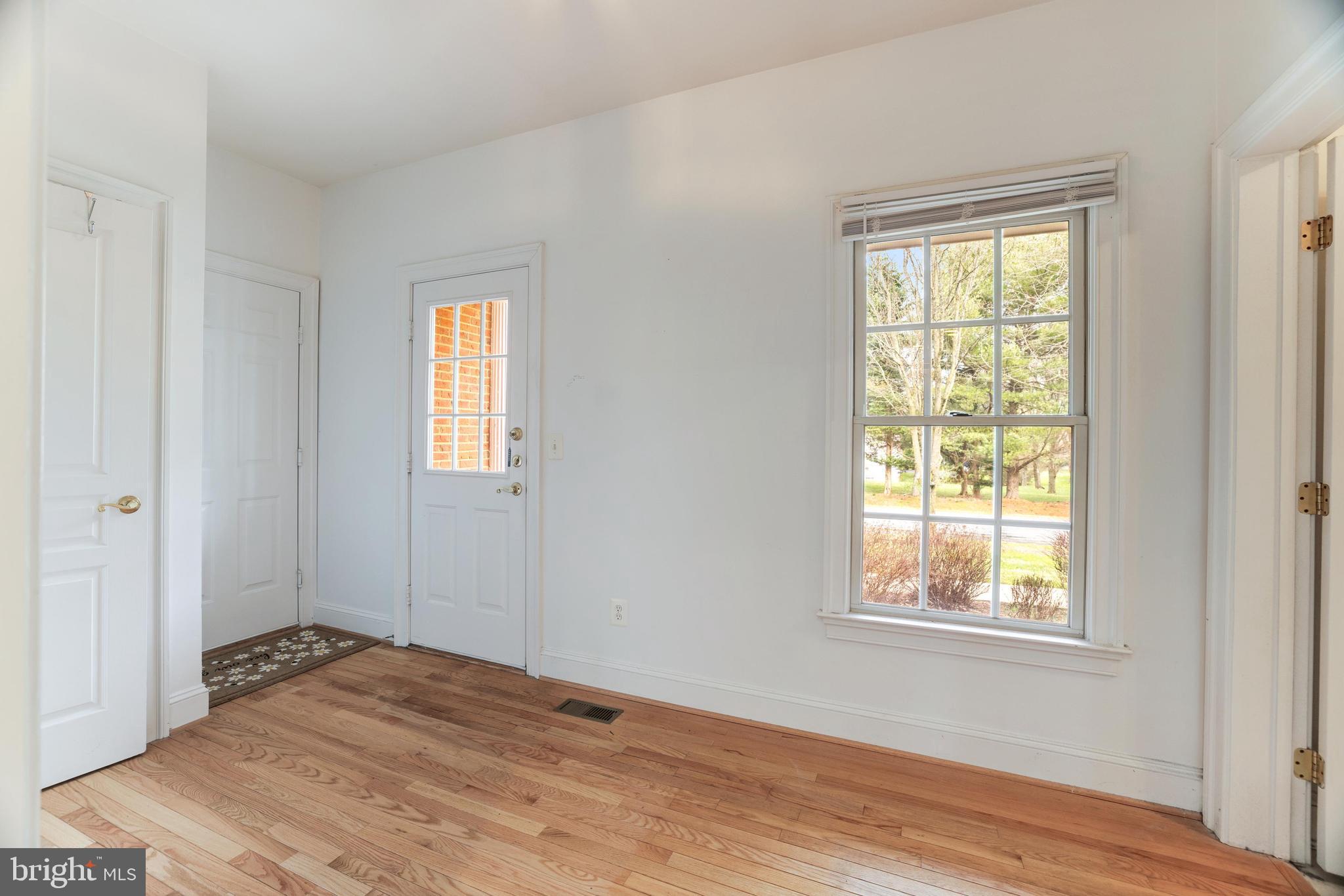 GREAT FALLS GLEN - Residential