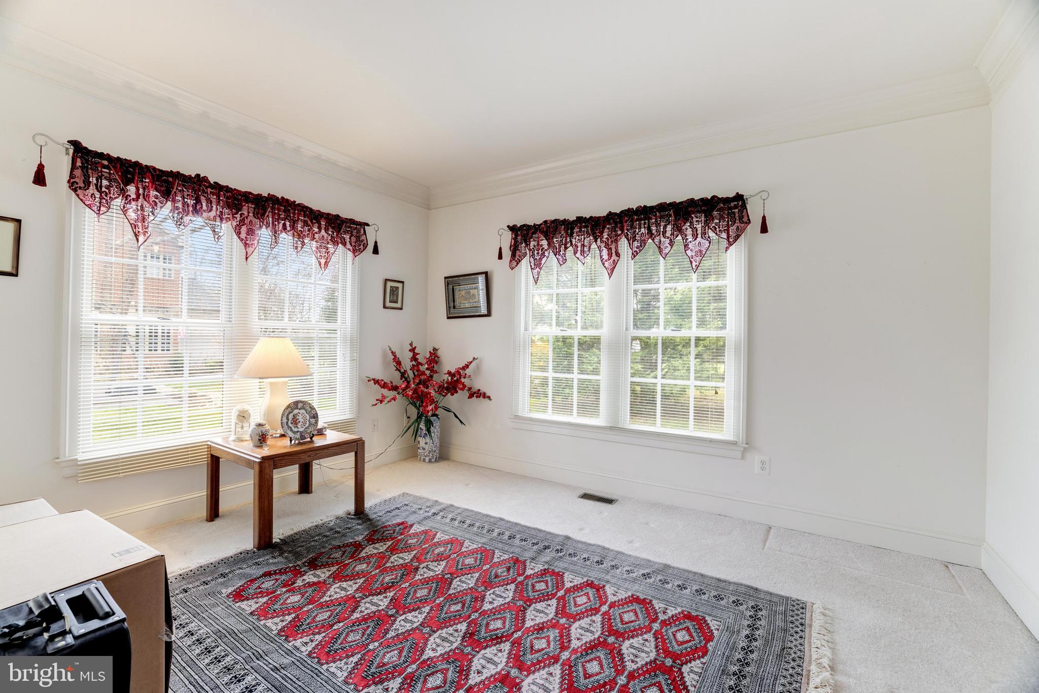 GREAT FALLS GLEN - Residential