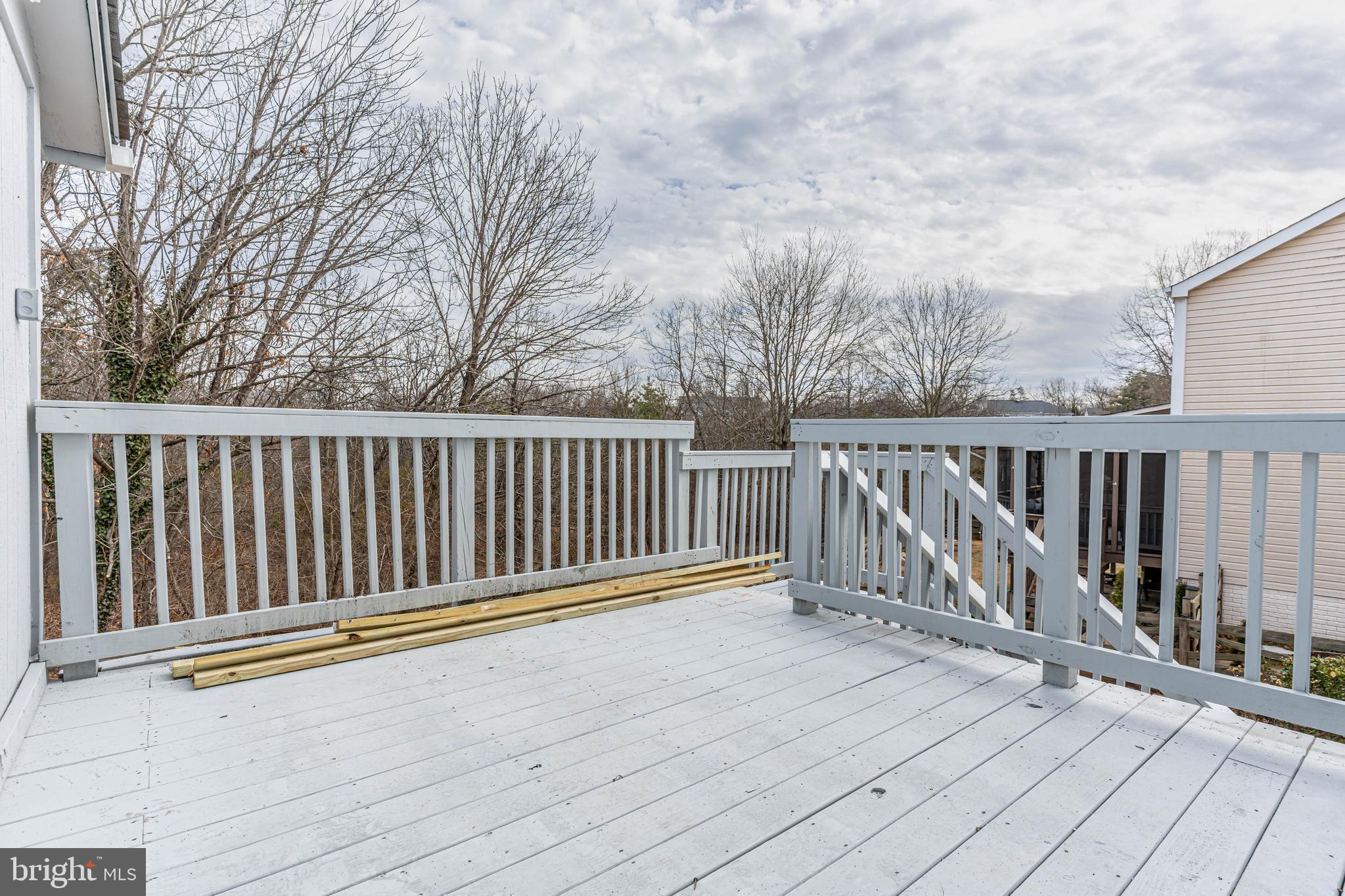 SENECA CHASE - Residential