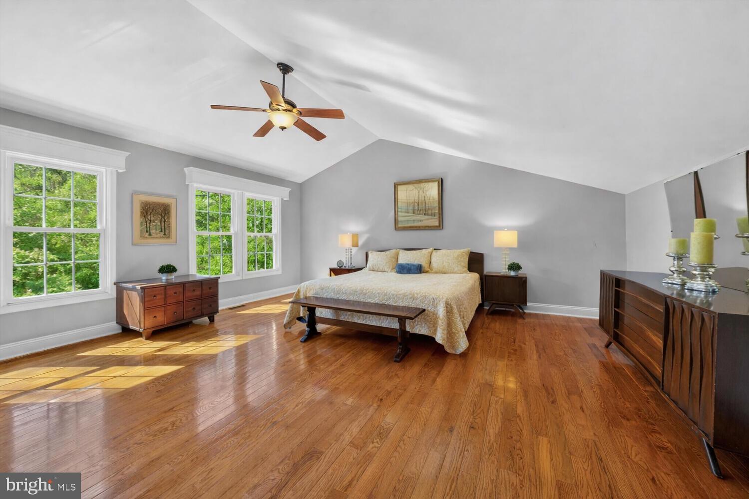 DONEGAL OAKS - Residential