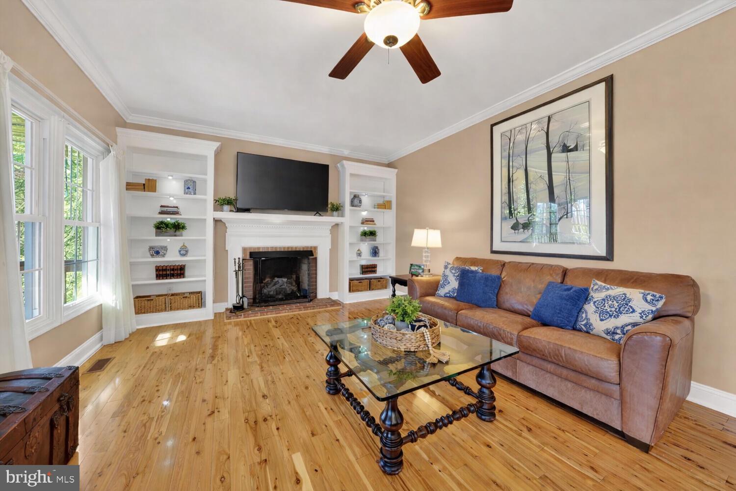 DONEGAL OAKS - Residential