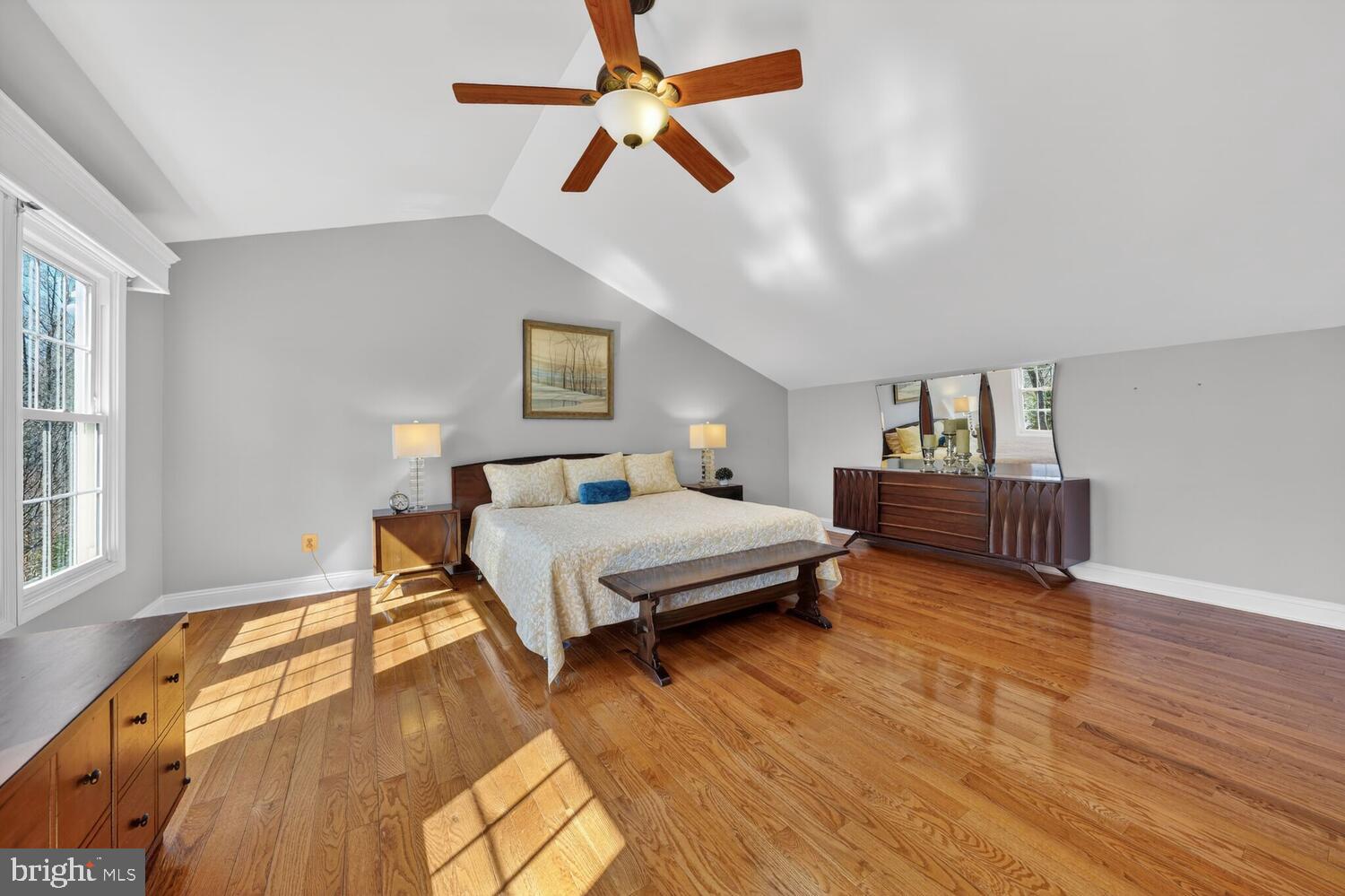 DONEGAL OAKS - Residential