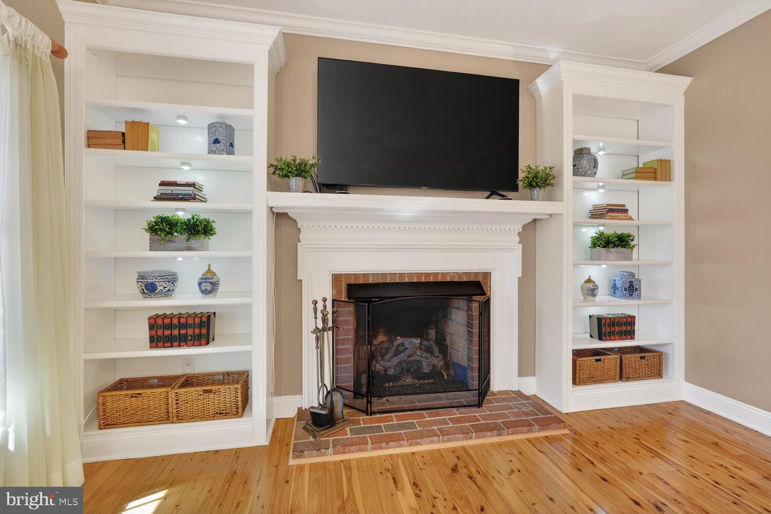 DONEGAL OAKS - Residential