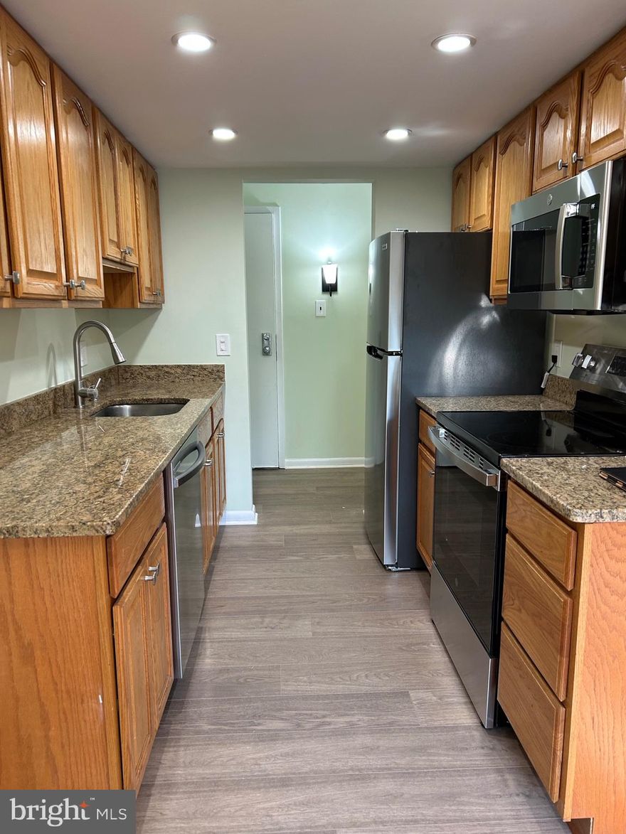 The Best of Reston Living
The Opportunity
Welcome to a lifestyle defined by balance. This spacious 3-bedroom, 2-bathroom condo offers a rare combination of urban convenience and natural serenity in the heart of Reston, VA. Whether you are looking for a sophisticated home office setup or room for a growing family, this versatile floor plan delivers the square footage that is increasingly hard to find in Northern Virginia’s premier planned community.
Interior Highlights
• Expansive Living: A sun-drenched, open-concept living and dining area perfect for hosting.
• Modern Comfort: A primary suite featuring a private en-suite bath and generous walk-in closet space.
• Versatile Bedrooms: Two additional well-sized bedrooms offer the flexibility for a guest wing, nursery, or a high-end creative studio.
• Seamless Flow: A contemporary kitchen equipped with updated appliances and ample cabinetry.
The Reston Advantage
Living here means more than just a roof over your head; it’s an all-access pass to one of the most amenity-rich areas in the country:
• Recreation: Steps away from 55+ miles of paved trails, 15 community pools, and the scenic beauty of Lake Anne and Lake Thoreau.
• Connectivity: Minutes from the Silver Line Metro and the Dulles Toll Road, making your DC or Tysons commute effortless.
• Lifestyle: Enjoy world-class dining, shopping, and seasonal ice skating at Reston Town Center, or the historic charm and Saturday Farmers Market at Lake Anne Plaza.
Market Position (March 2026)
With Reston’s median home prices holding steady at approximately $620,000 and inventory remaining selective, 3-bedroom units represent a high-demand "unicorn" in the condo market. This property is positioned to offer maximum value in a stable, appreciating neighborhood.