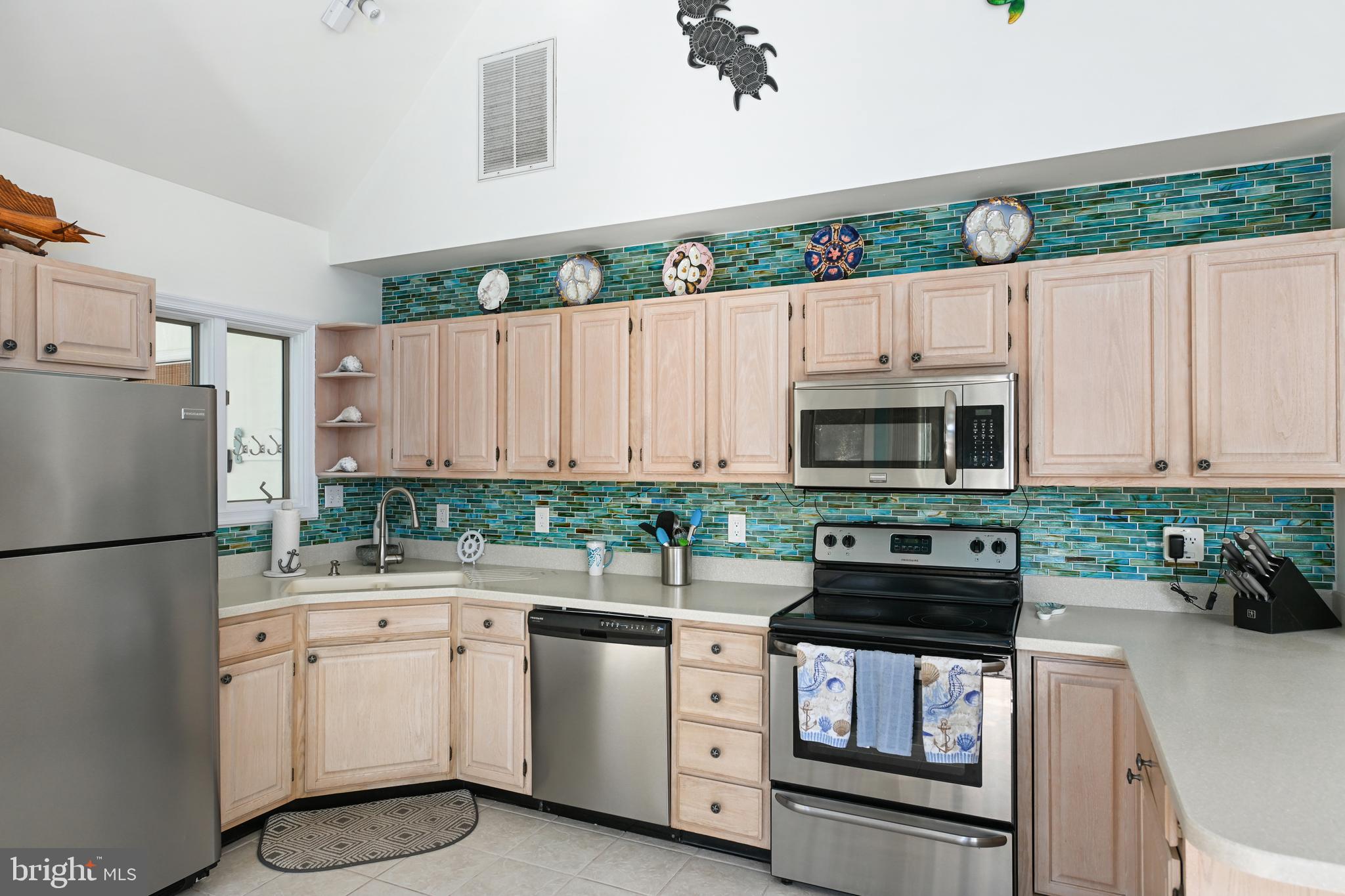 OCEAN PINES - TEAL BAY - Residential