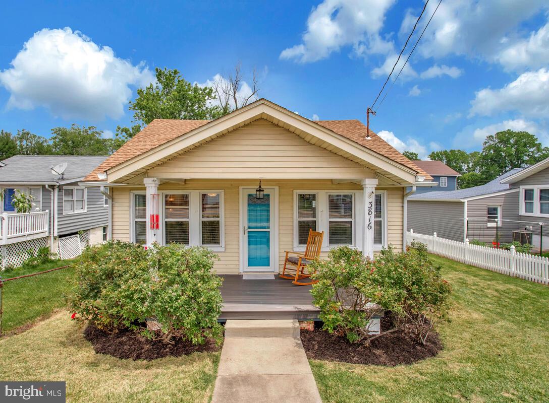 Want to live near the beach? This amazing 3 bedroom beach cottage is only 2 blocks from the Bay and sure to please. Large Family Room with plenty of natural light and hardwood floors. In the Kitchen you will find quartz counters, white kitchen cabinets, stainless steel appliances including a counter depth upgraded refrigerator with a see-through door. Washer and Dryer are off the Kitchen. The Front Bedroom offers lots of windows and an attached Bathroom. The Rear Bedroom offers hardwood flooring as well, a large closet, attached Bathroom, and a French door that lead to the deck. Small Mud Room perfect for dropping all your beach gear, backpacks and shoes.
Paver parking pad at the rear of home. Enjoy outdoor living on your front porch, rear porch, yard and all the local places close by.
Blocks to the beach, boardwalks, restaurants, stores, marinas, library, and much more.
Concerts, Museums, weekend events and Farmers markets on the weekend.
Great commuter location!
Call or text for more information or for your private tour.