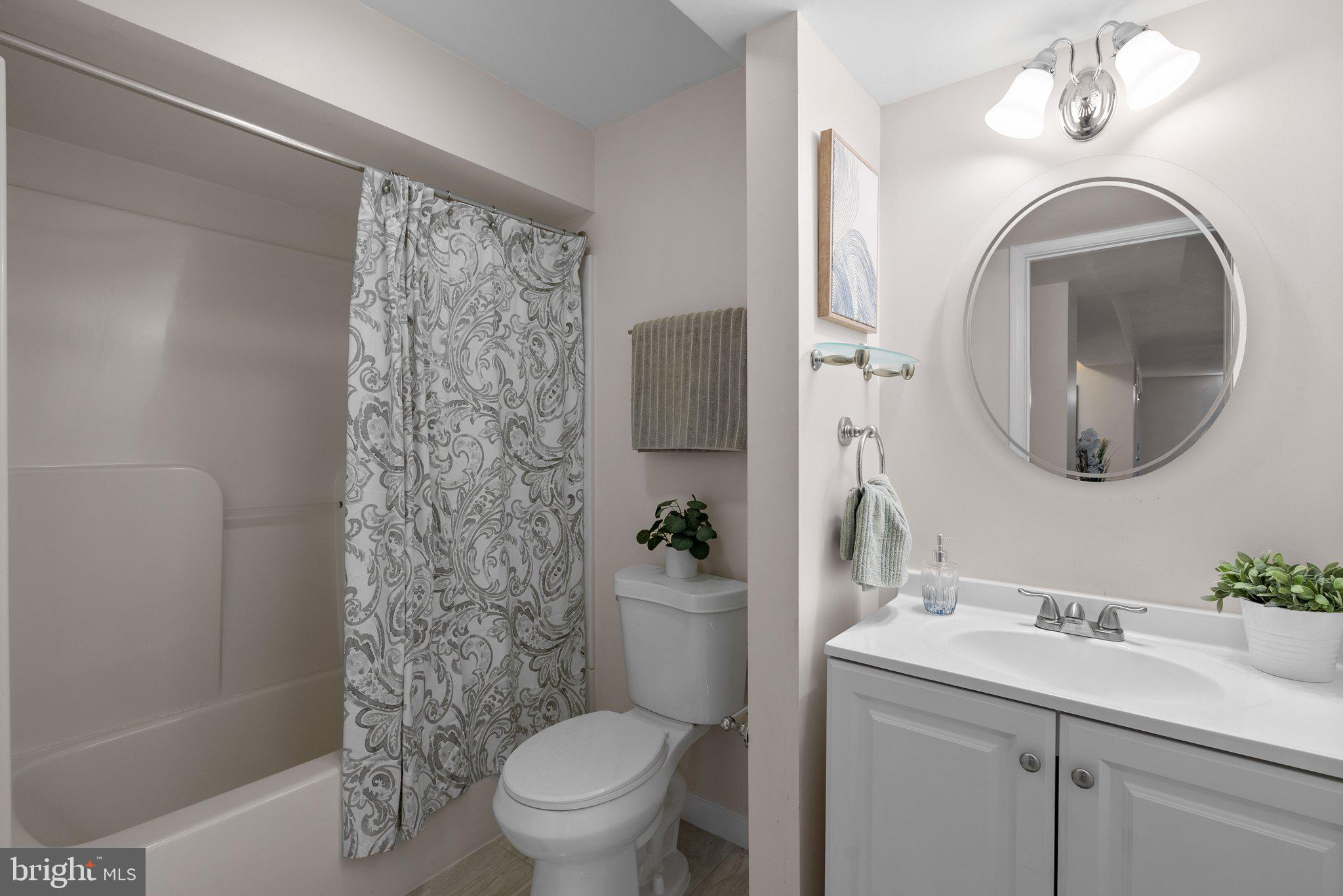 CLARKS GLEN - Residential