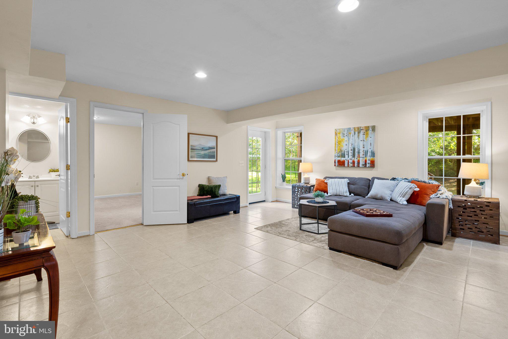 CLARKS GLEN - Residential