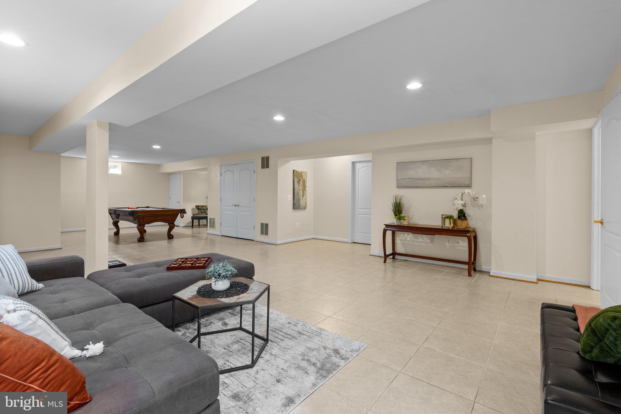 CLARKS GLEN - Residential