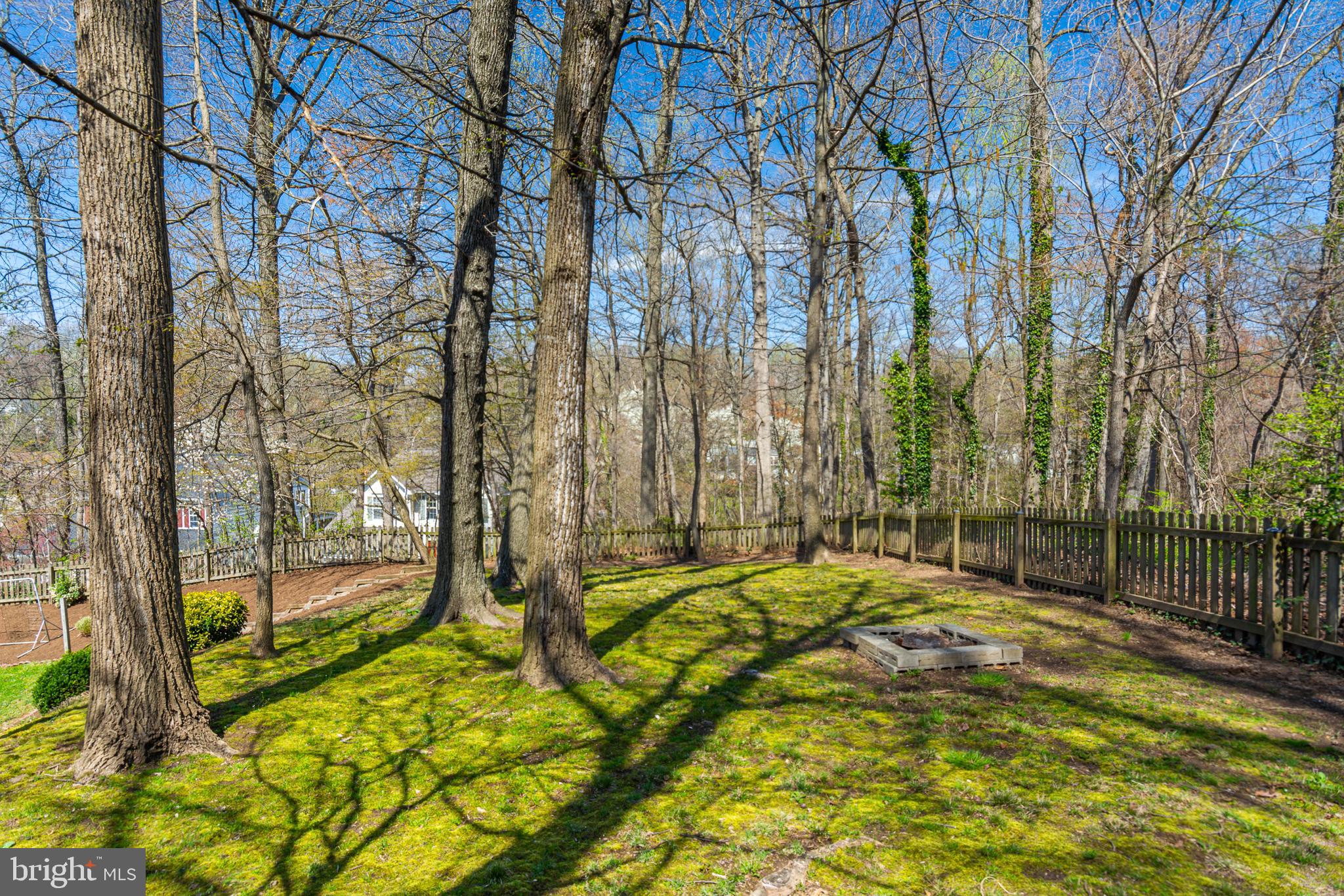 BAY WATCH ESTATES - Residential