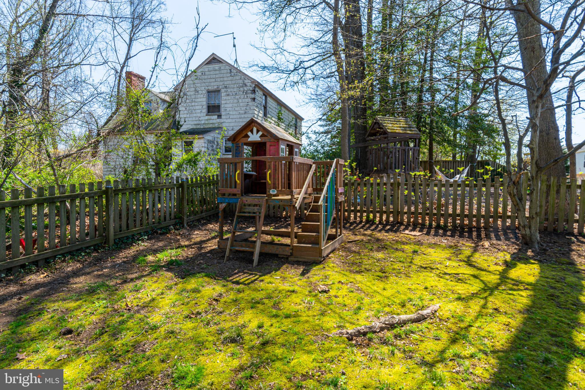 BAY WATCH ESTATES - Residential