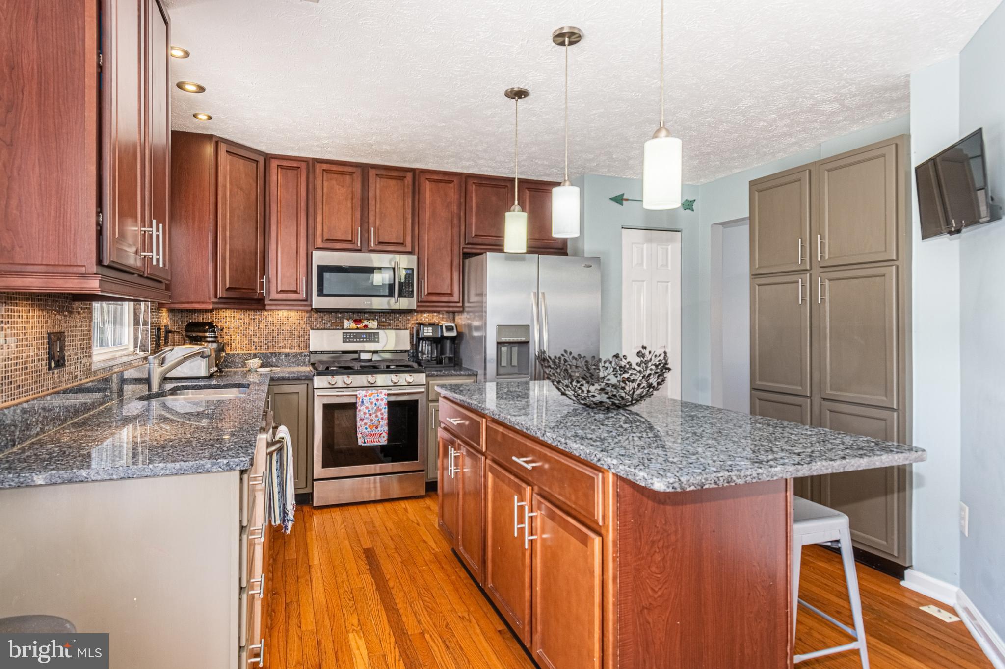 BAY WATCH ESTATES - Residential