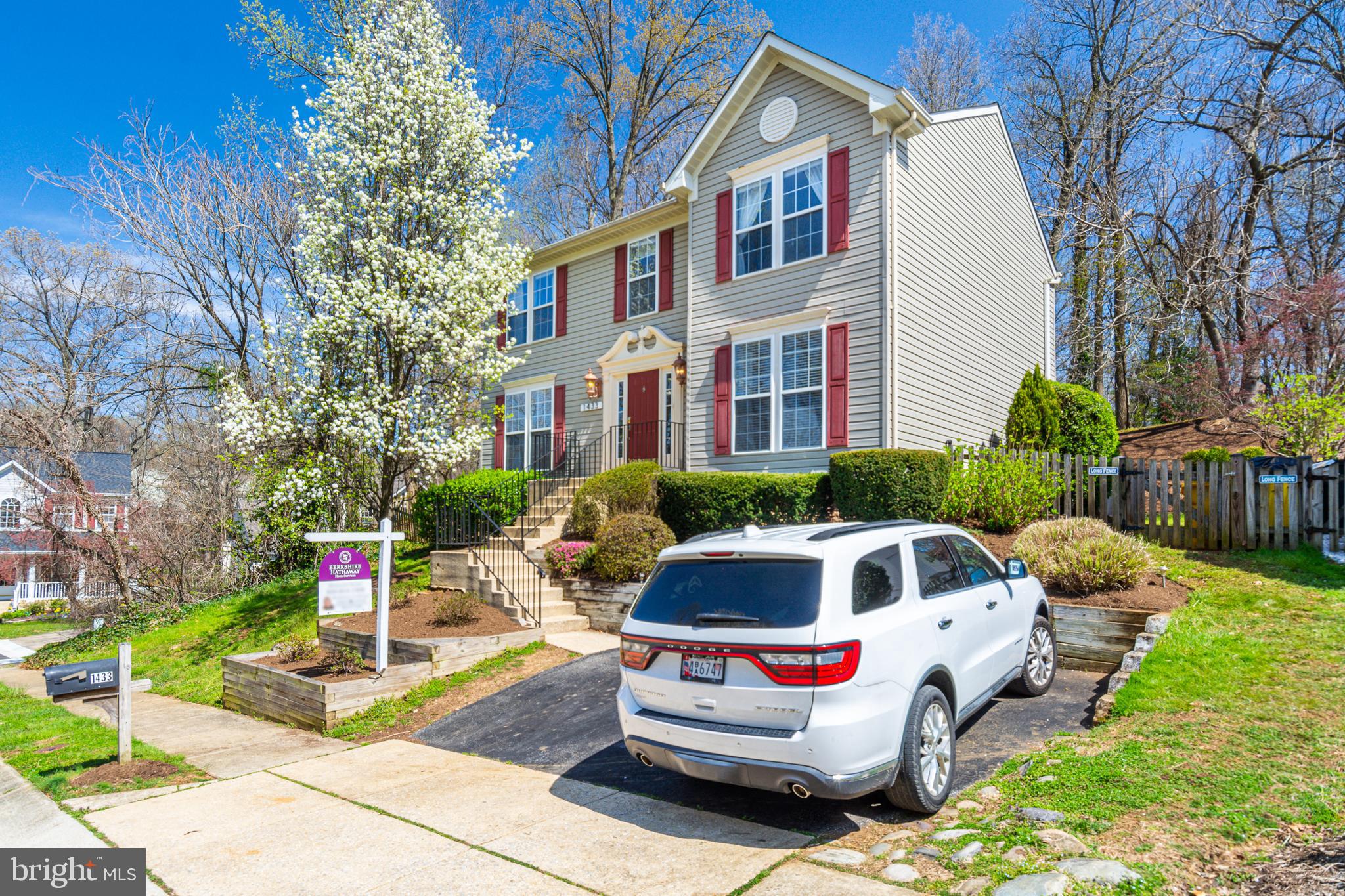 BAY WATCH ESTATES - Residential