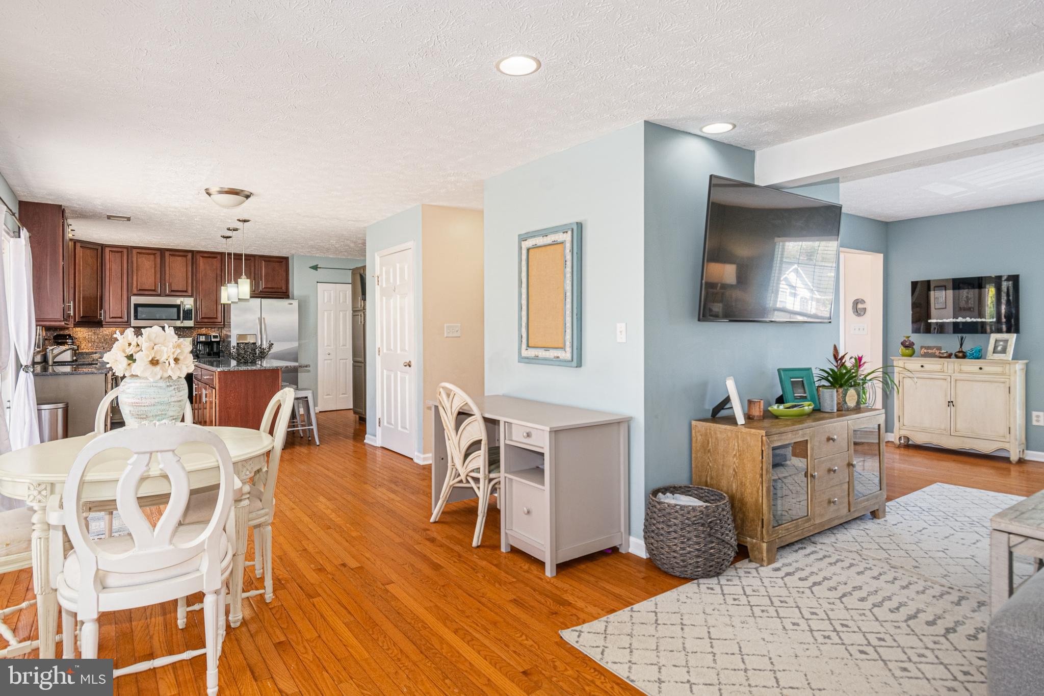 BAY WATCH ESTATES - Residential