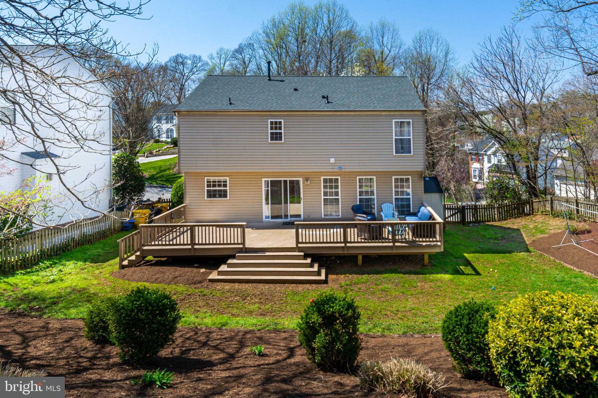 BAY WATCH ESTATES - Residential