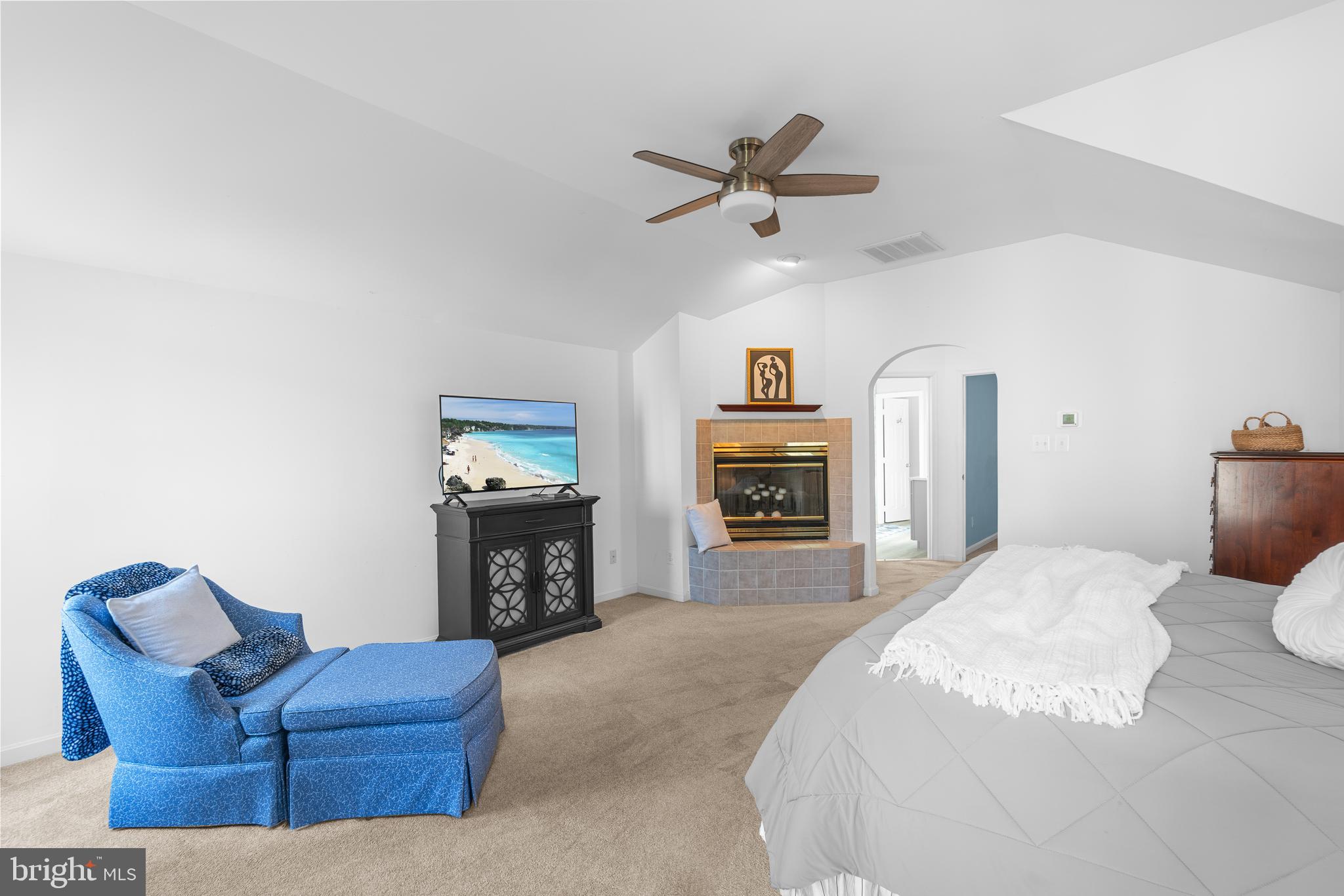 BROOKEVILLE KNOLLS - Residential