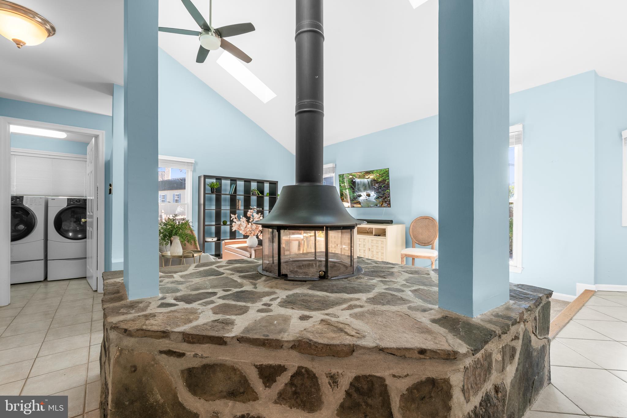 BROOKEVILLE KNOLLS - Residential