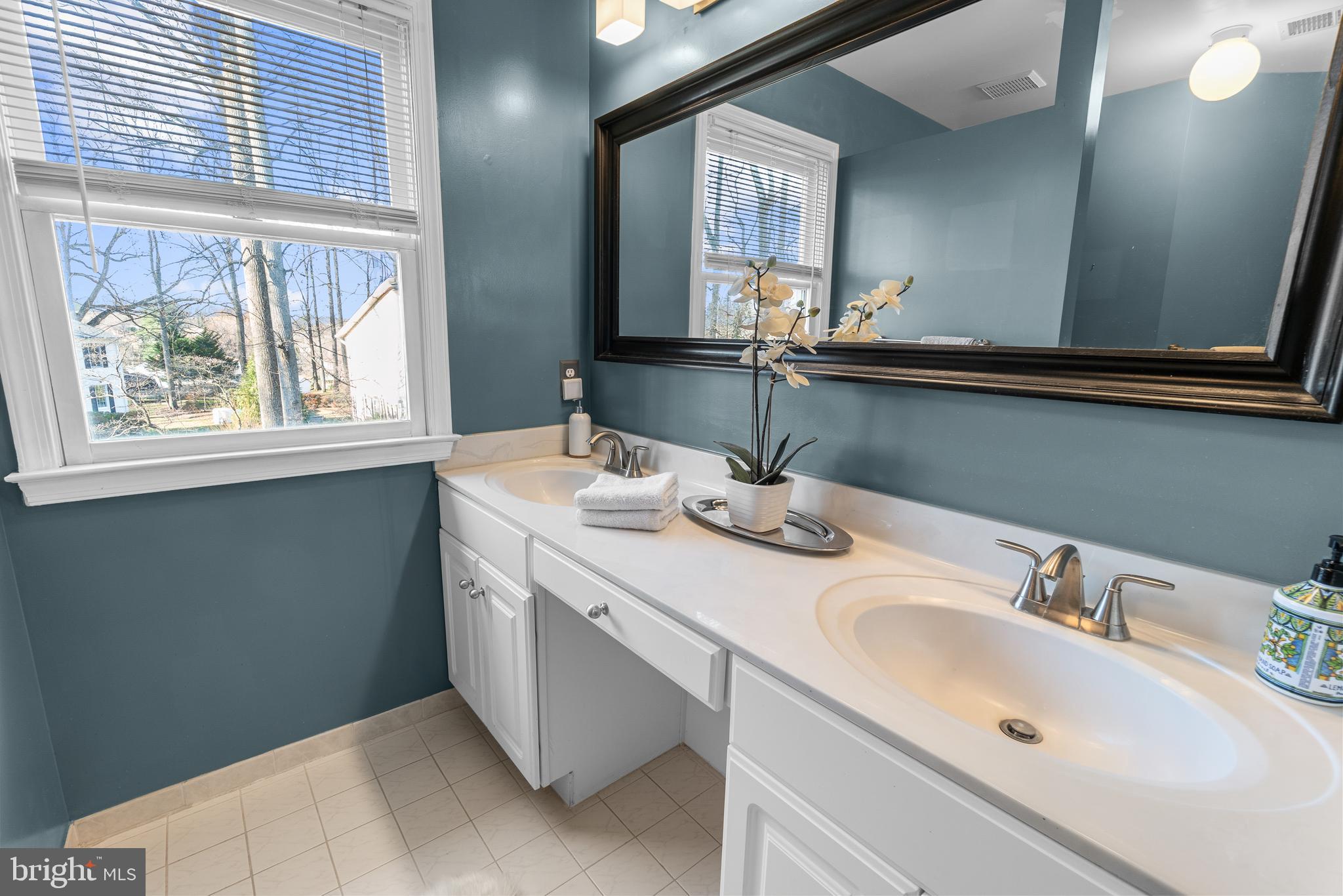 BROOKEVILLE KNOLLS - Residential