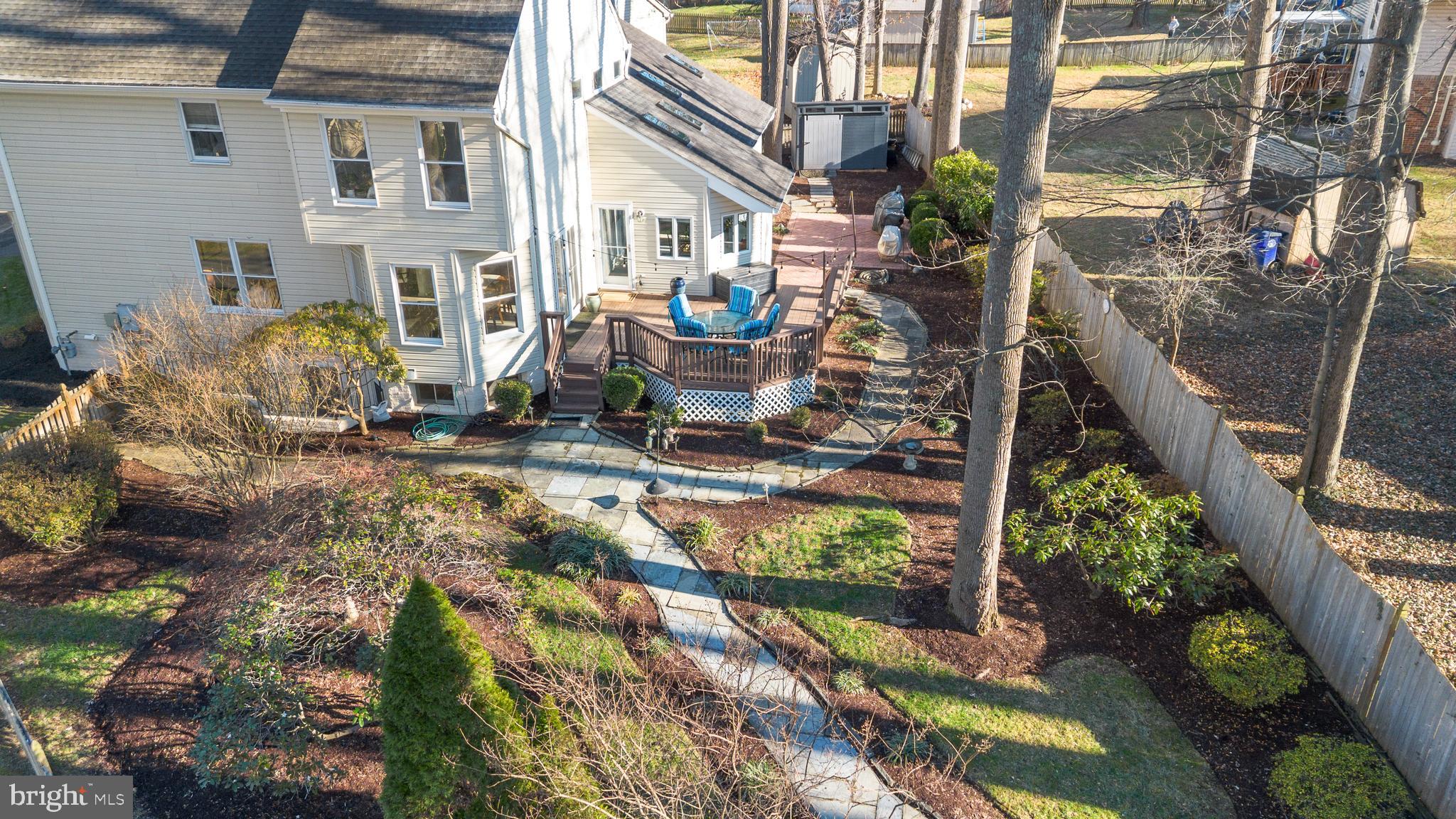 BROOKEVILLE KNOLLS - Residential