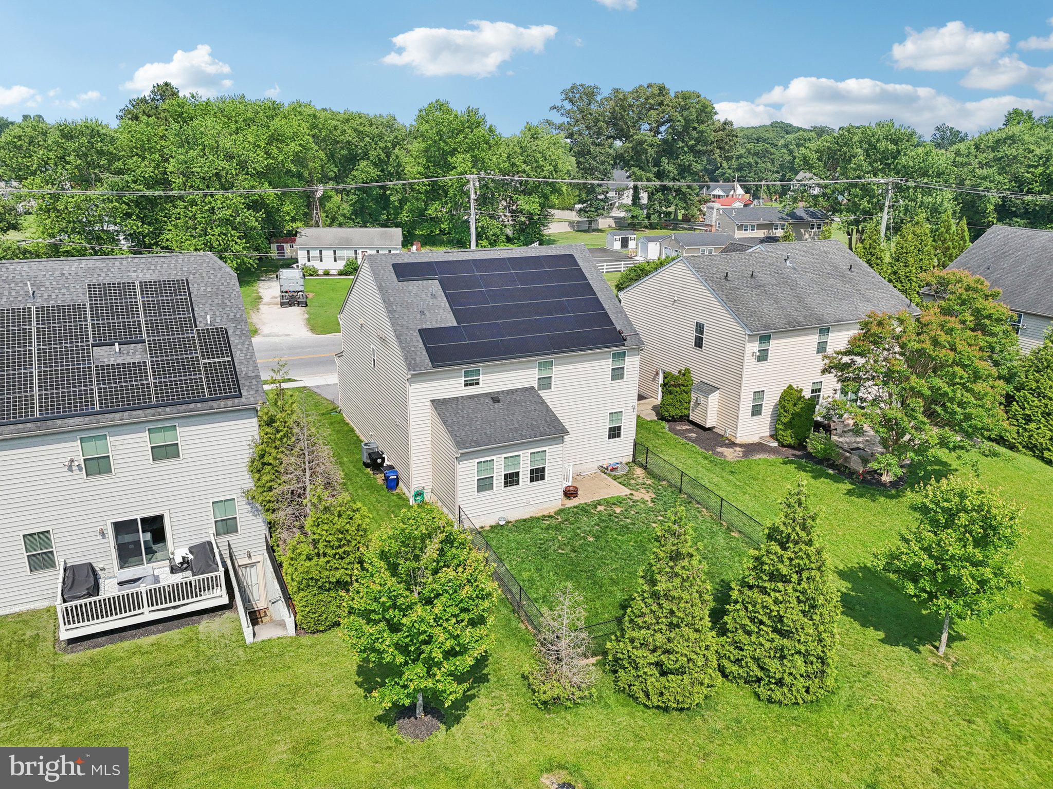 FIELDCREST - Residential