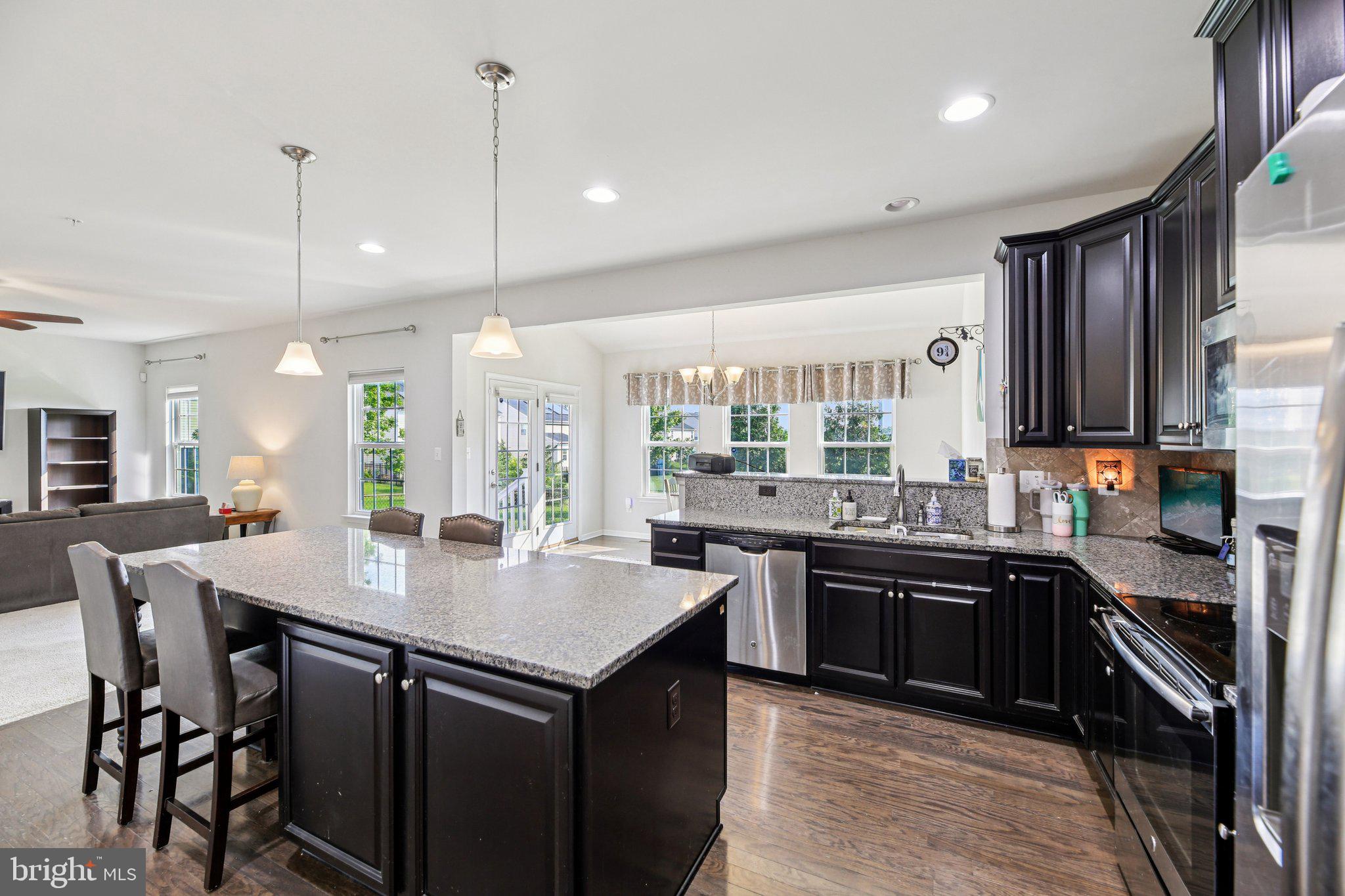 FIELDCREST - Residential