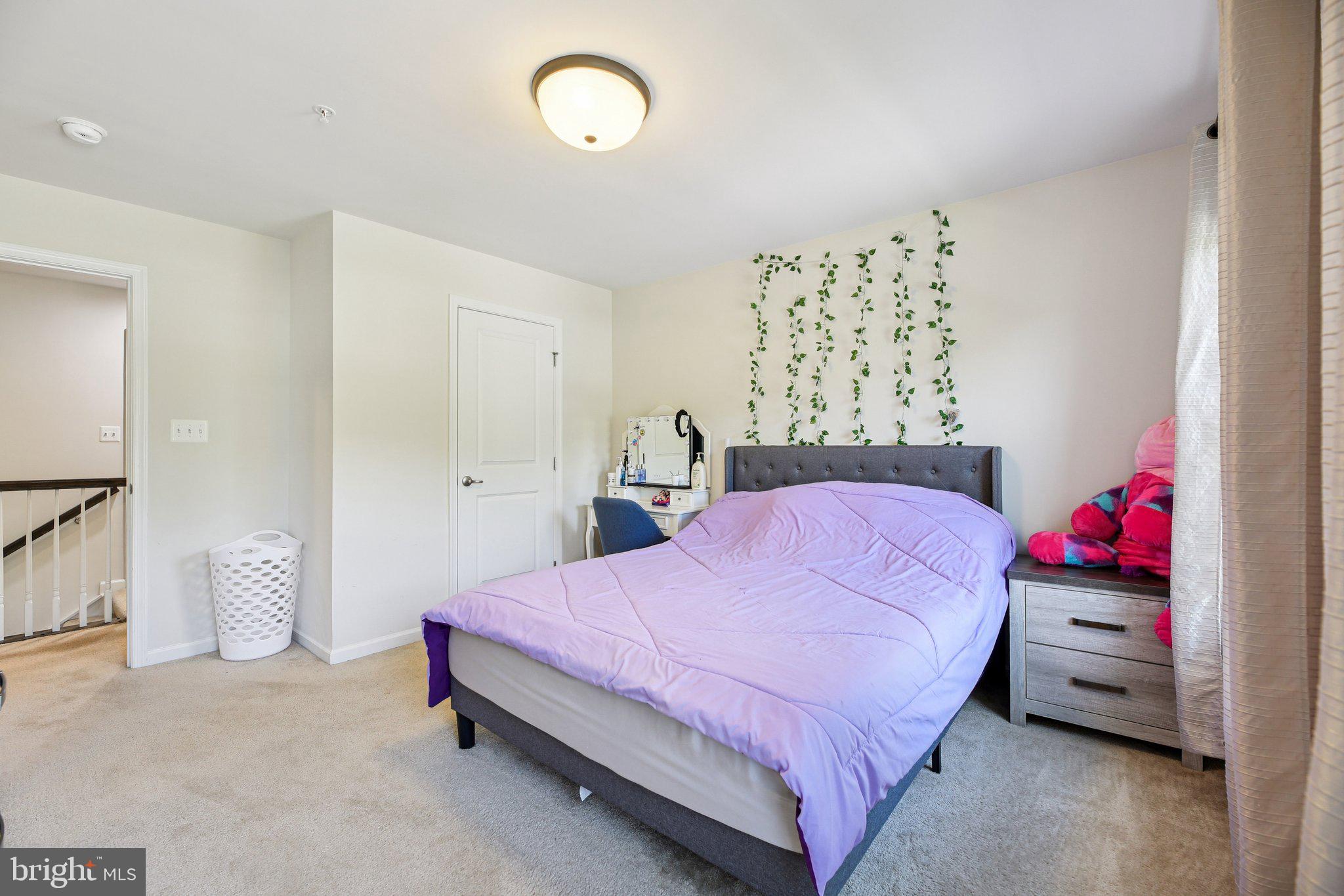 FIELDCREST - Residential