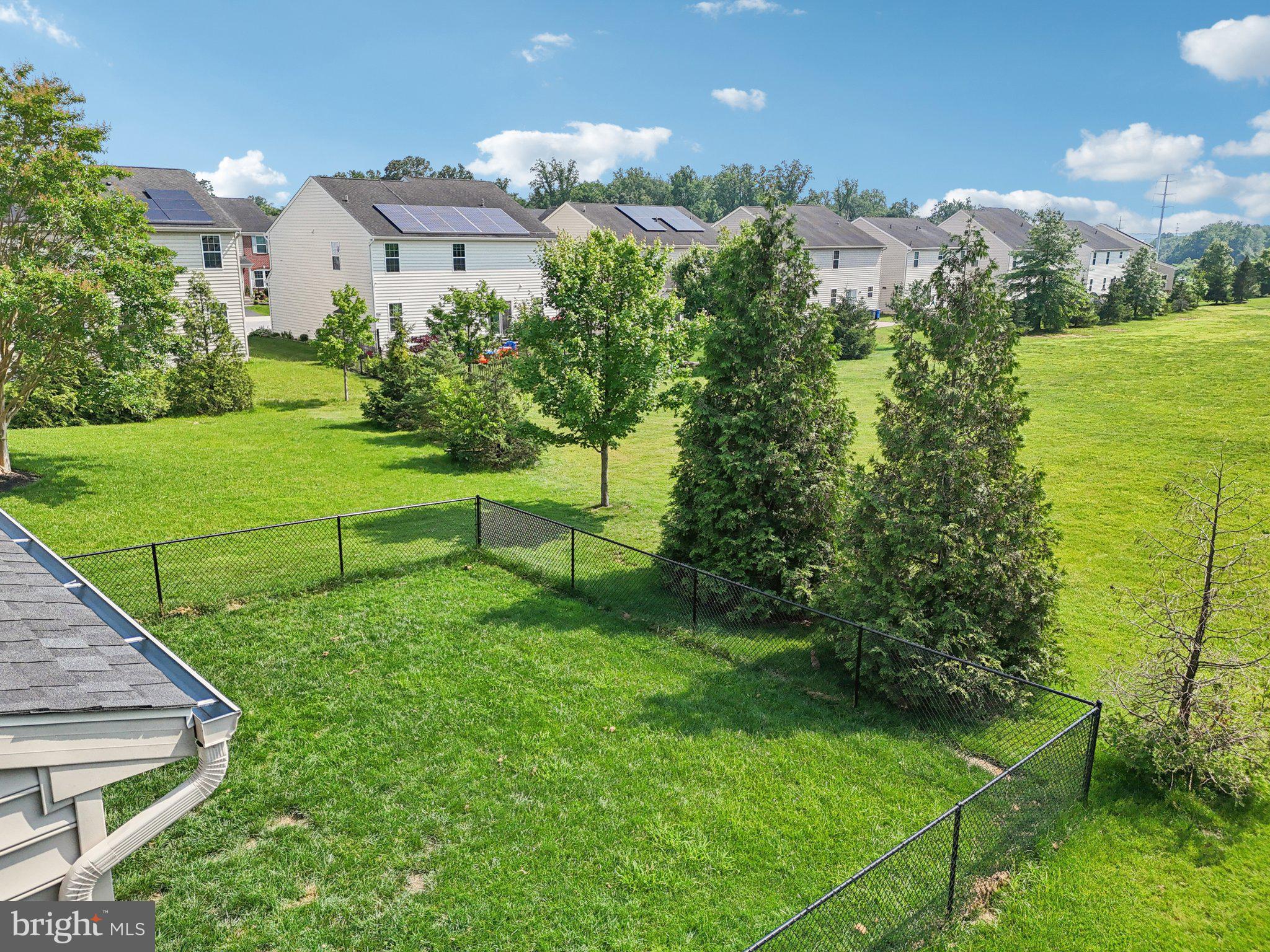 FIELDCREST - Residential