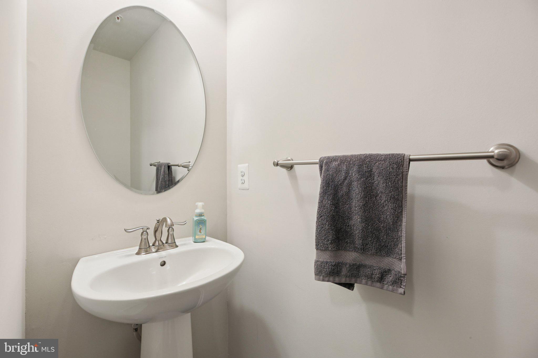 FIELDCREST - Residential