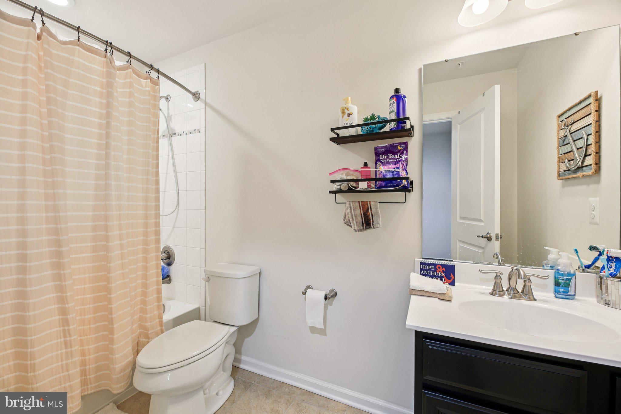 FIELDCREST - Residential