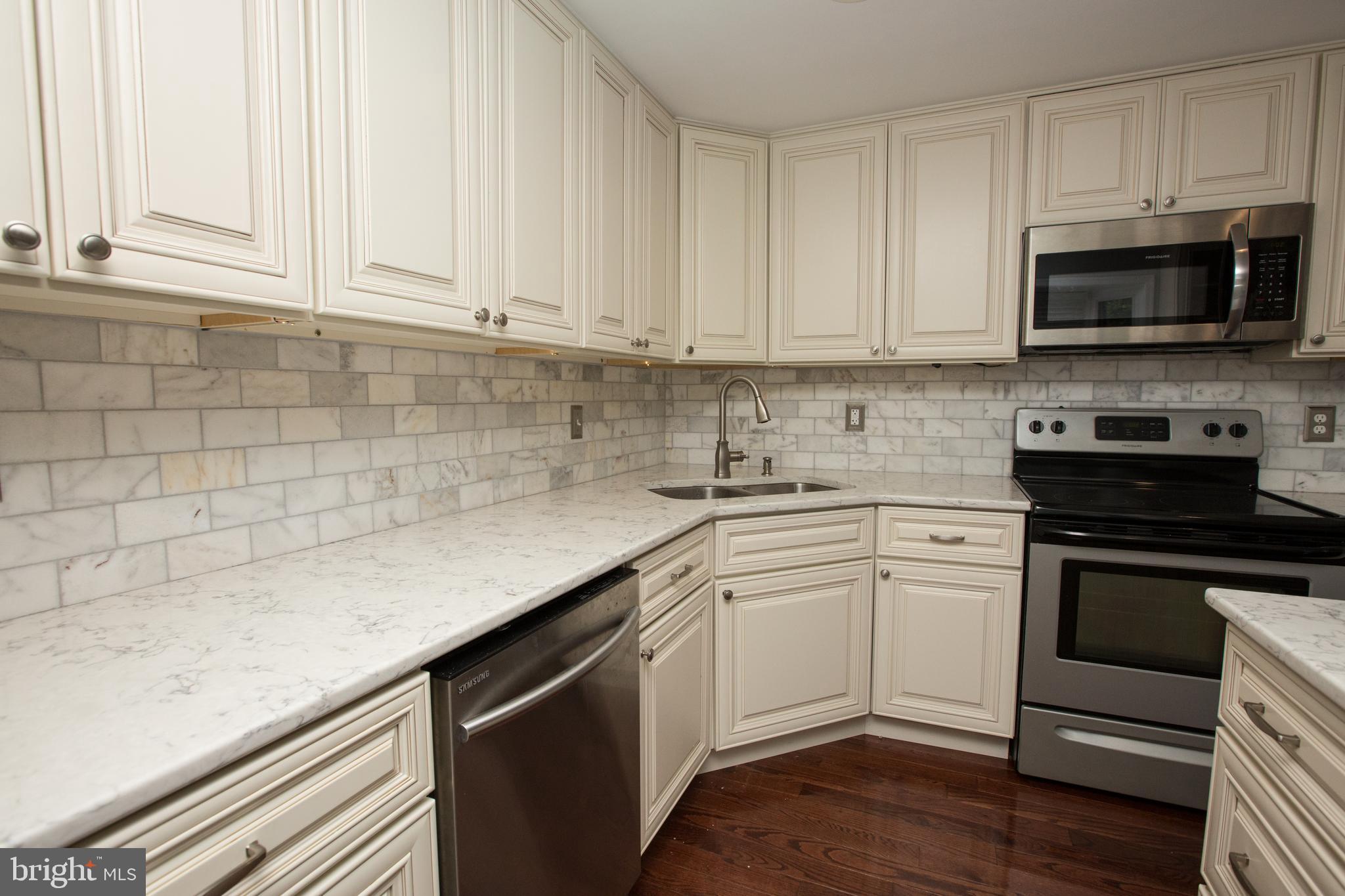 AMBERLEIGH - Residential