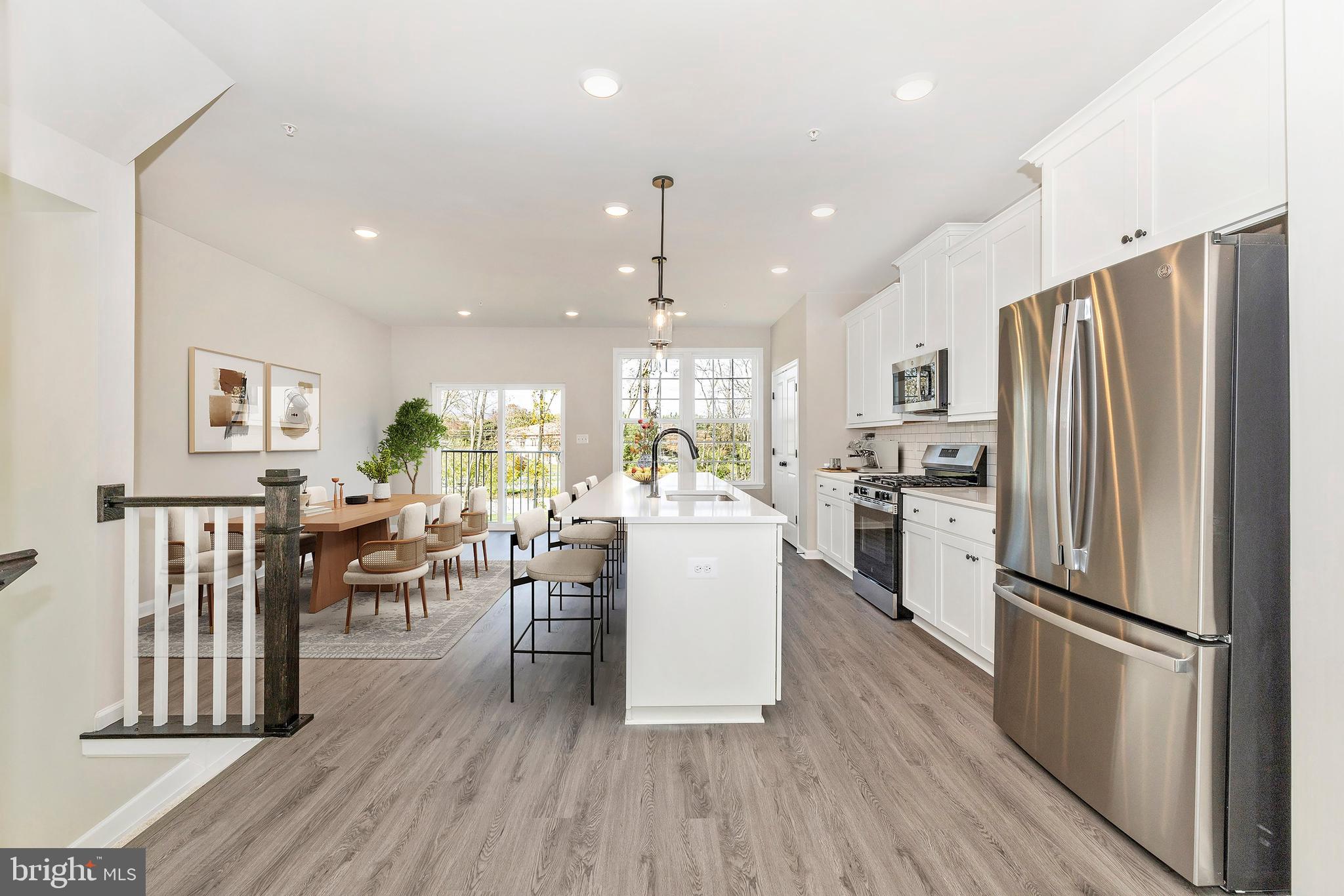 SPRING BANK - Residential