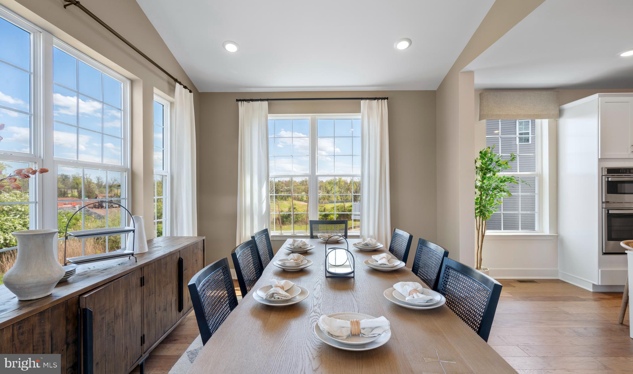 16 JOHN VANZANDT WAY