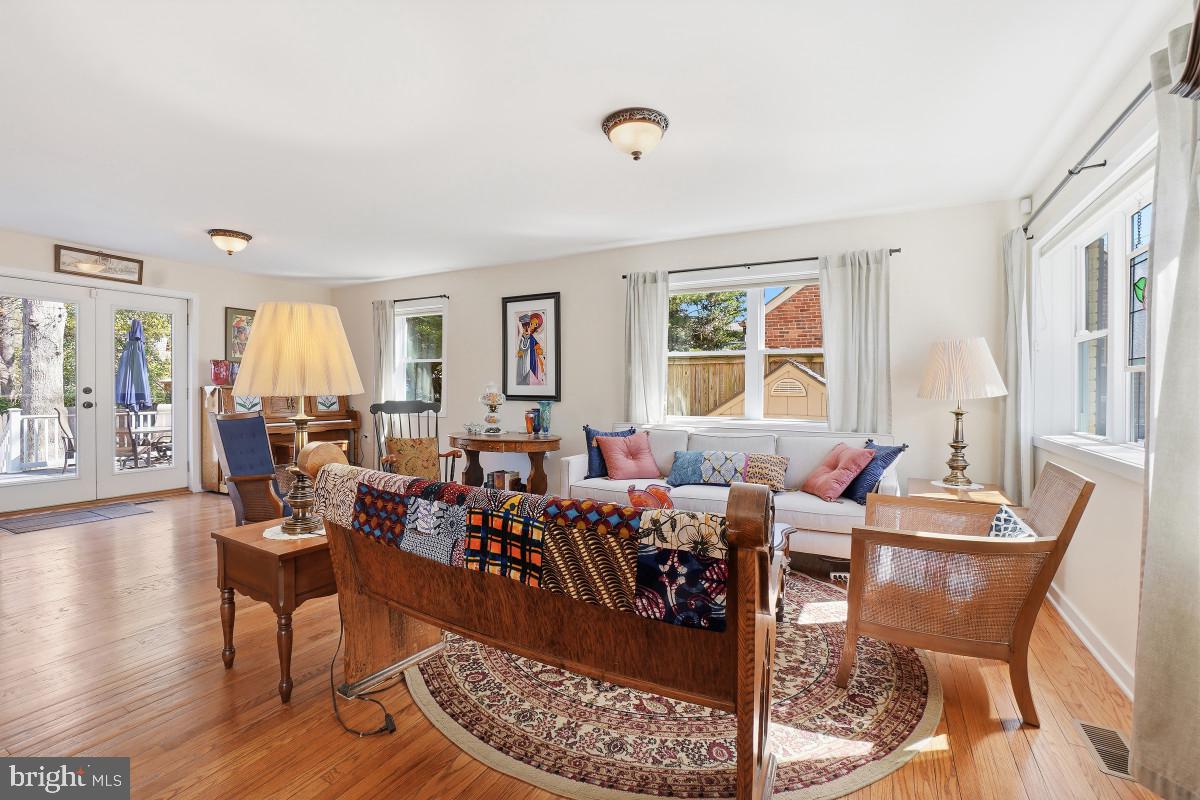 TAKOMA PARK - Residential