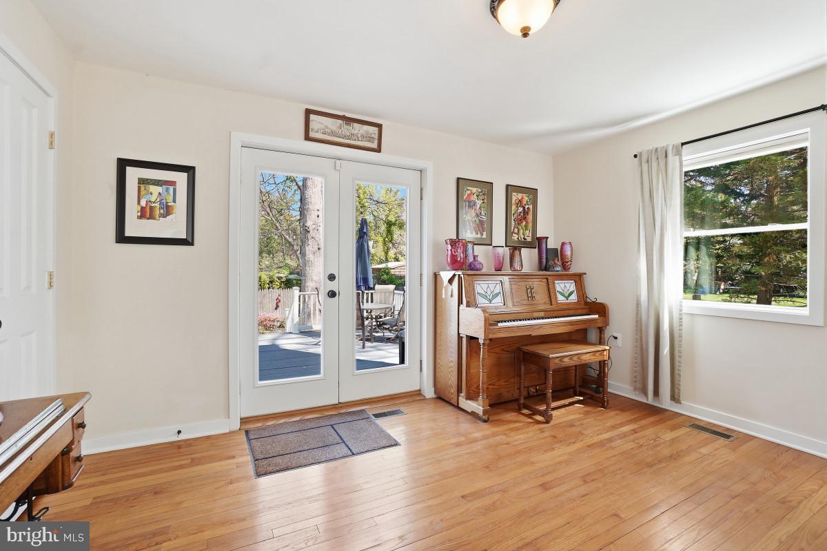 TAKOMA PARK - Residential