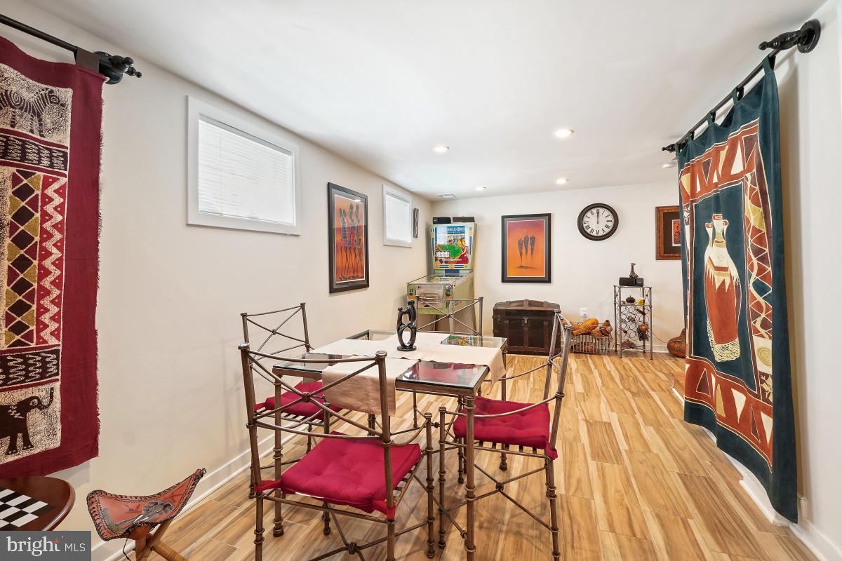 TAKOMA PARK - Residential