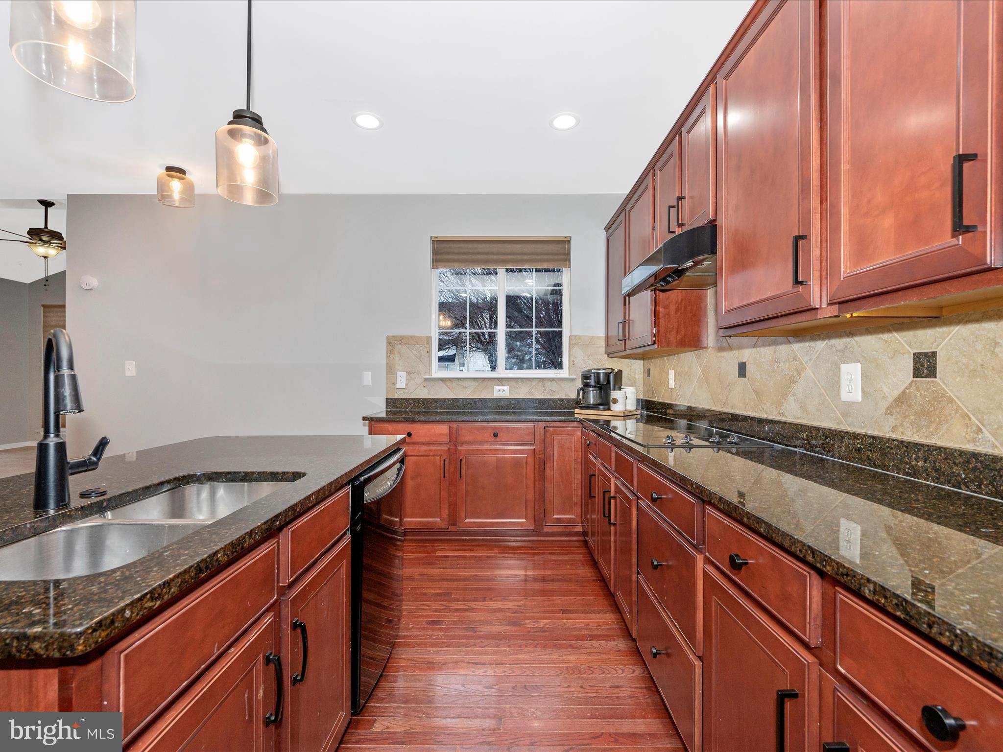 HUNTFIELD - Residential