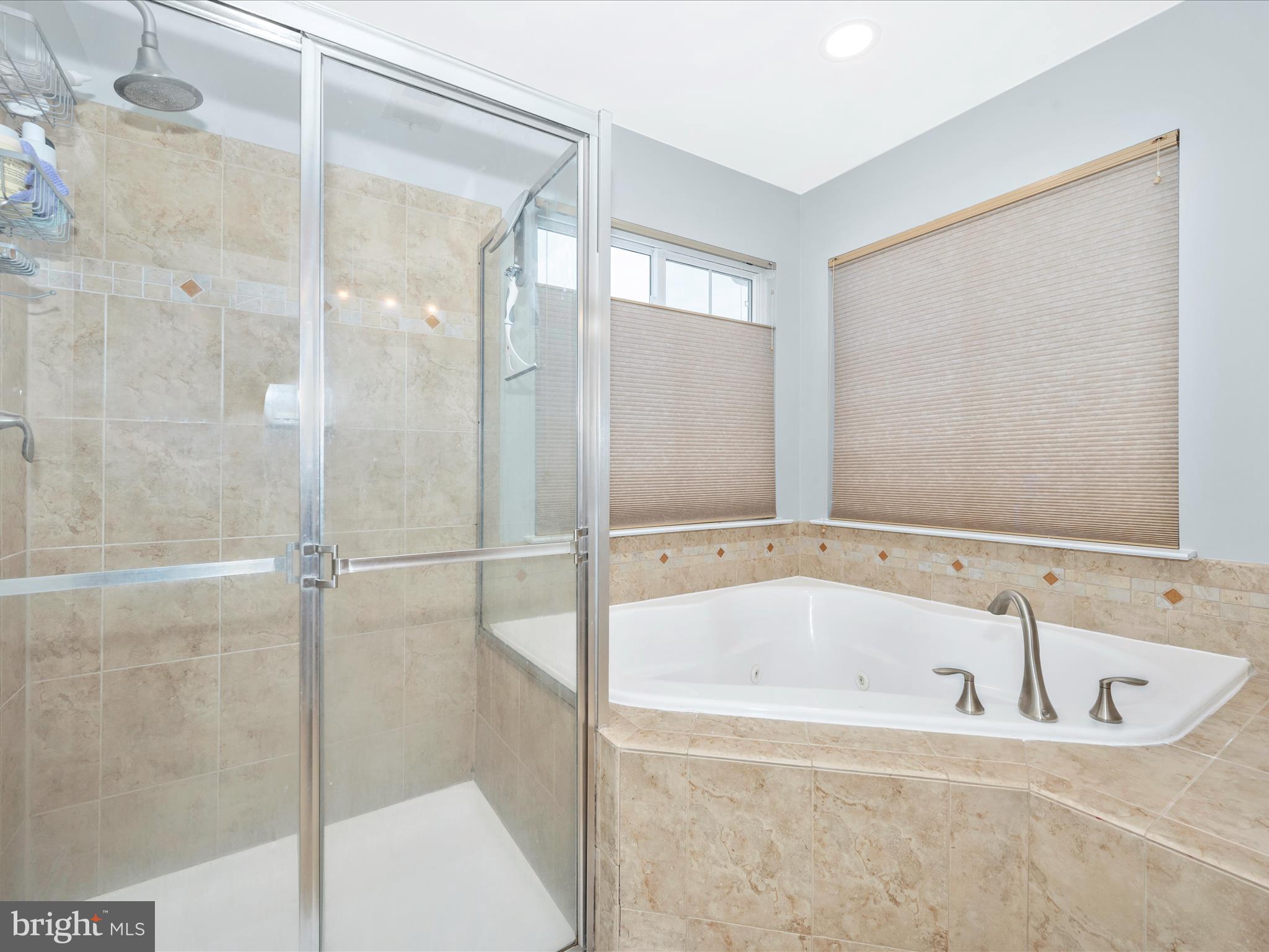 HUNTFIELD - Residential