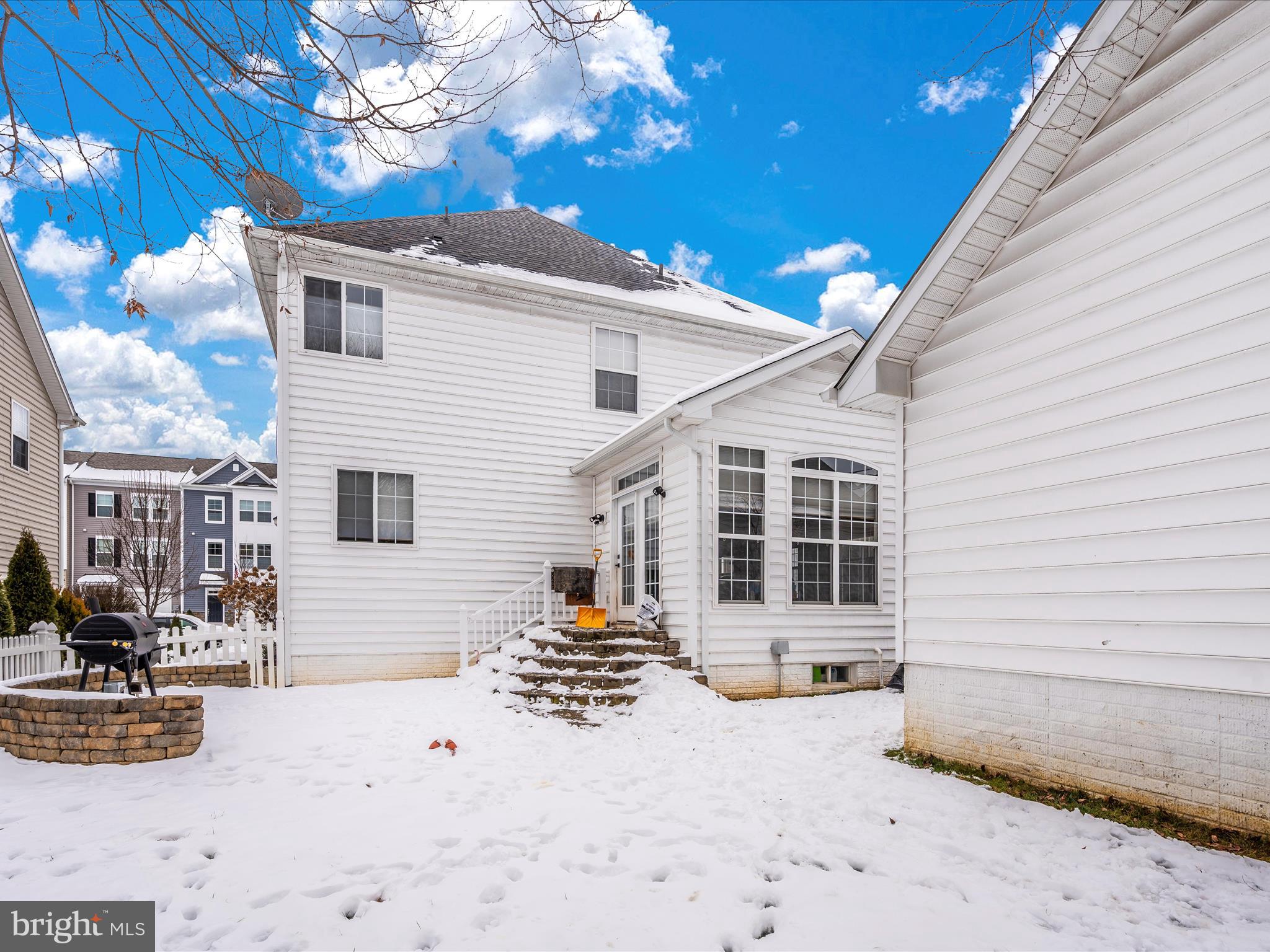 HUNTFIELD - Residential