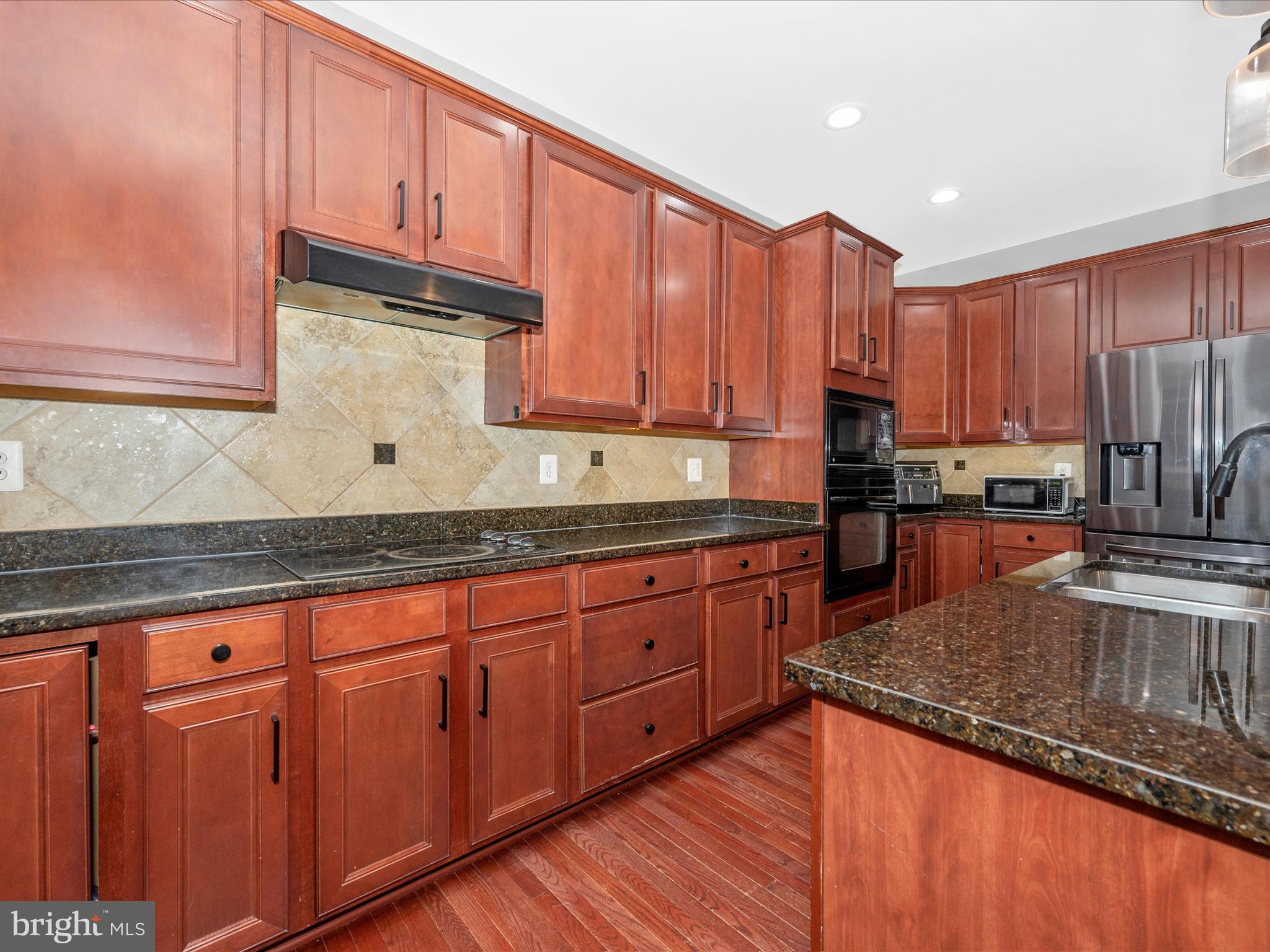 HUNTFIELD - Residential