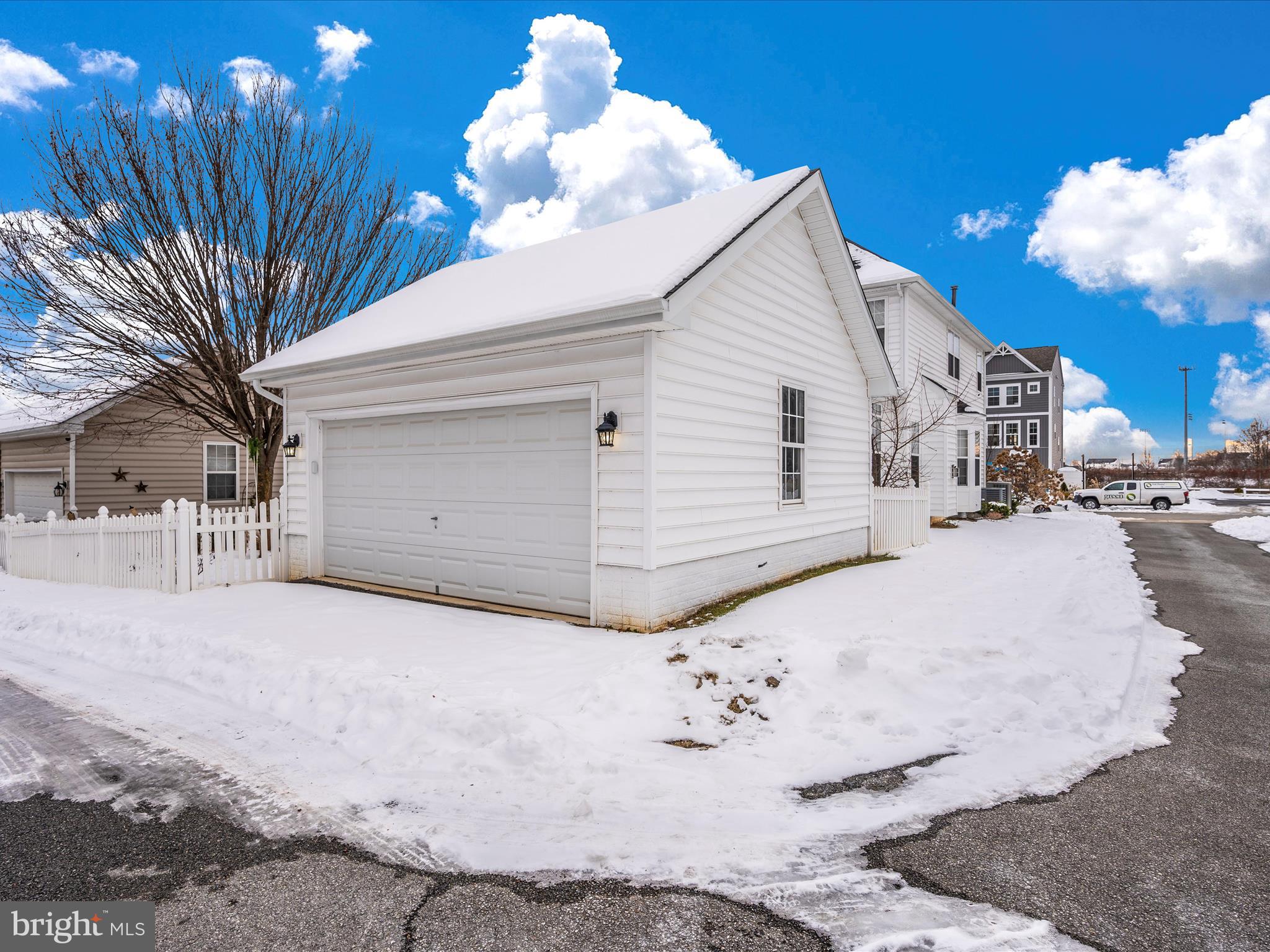 HUNTFIELD - Residential