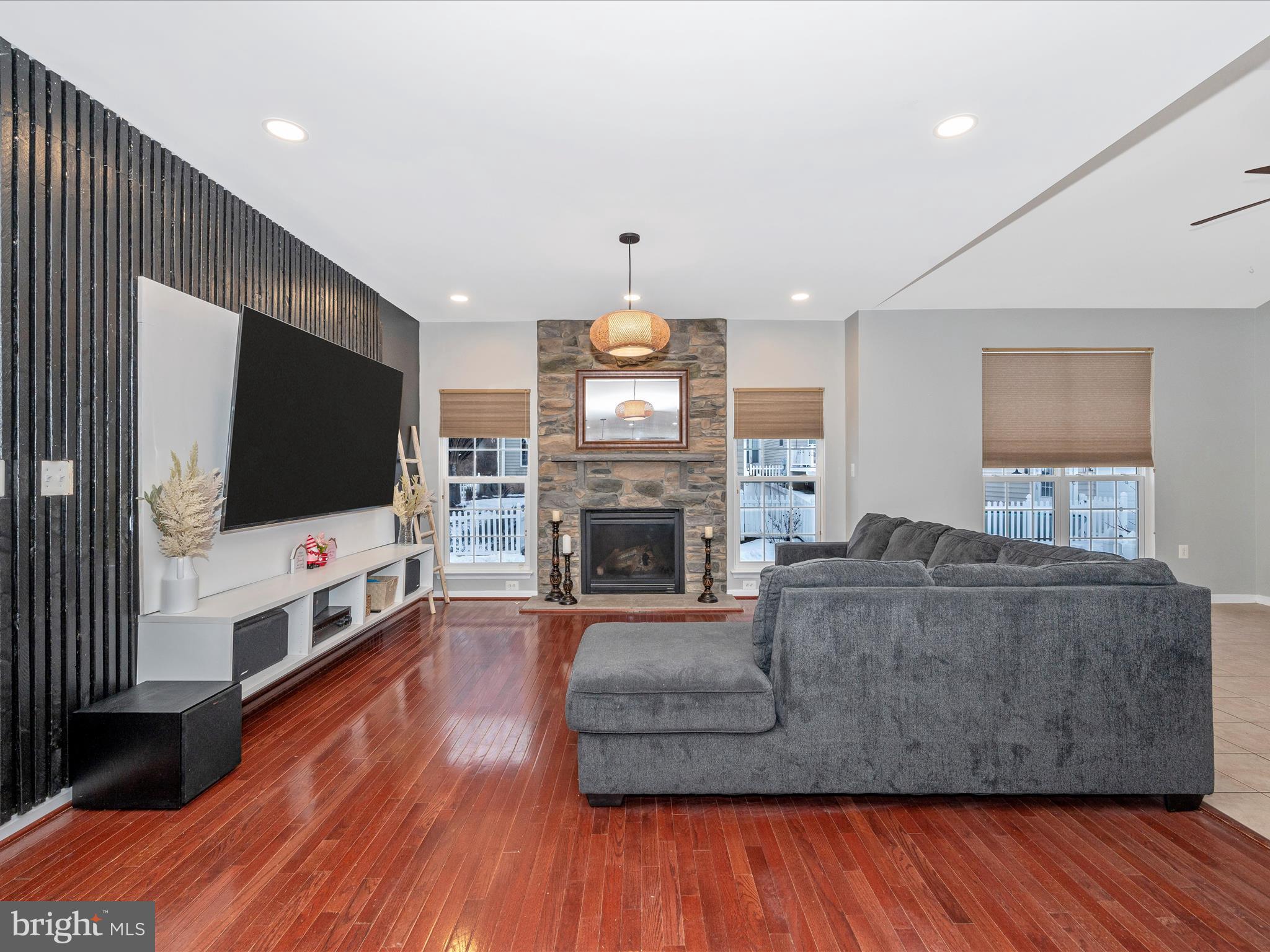 HUNTFIELD - Residential