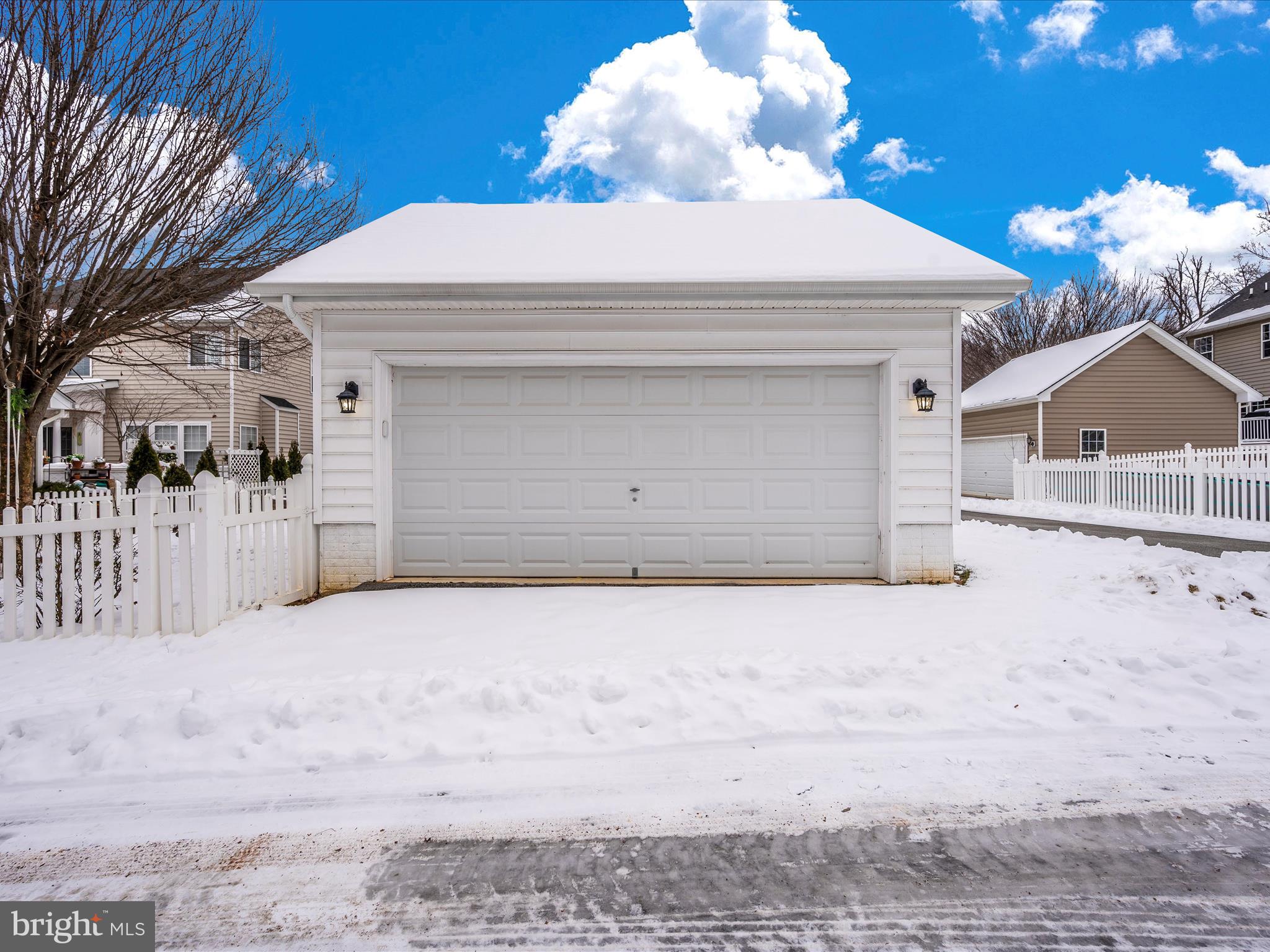 HUNTFIELD - Residential