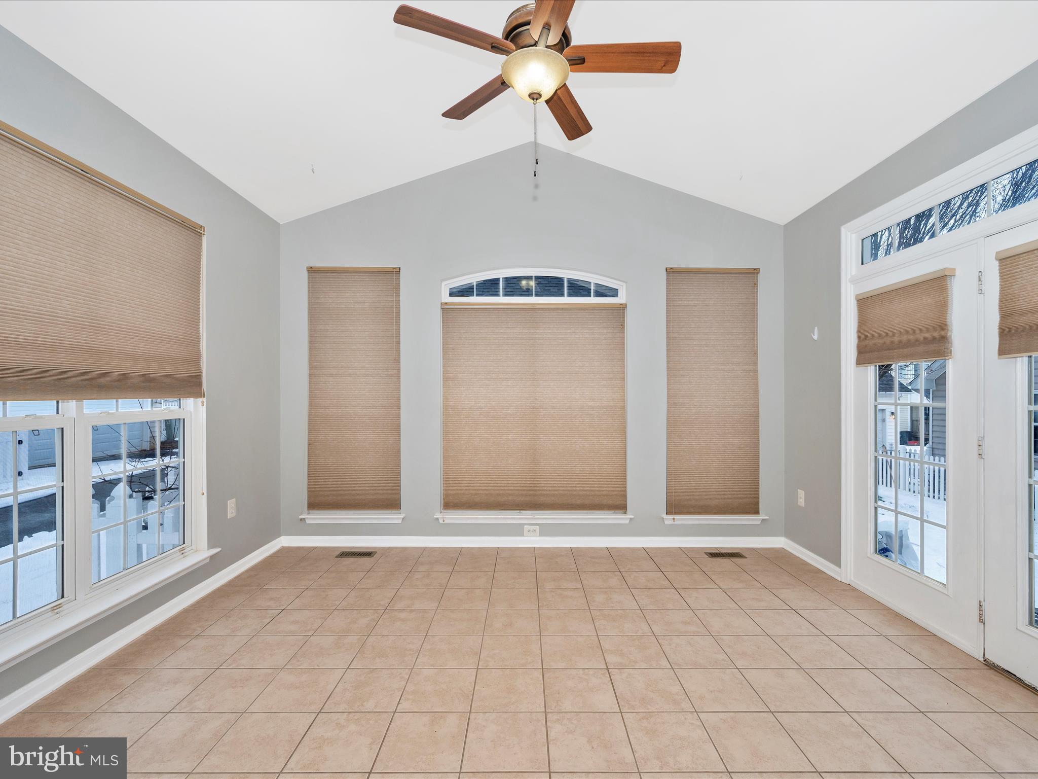 HUNTFIELD - Residential