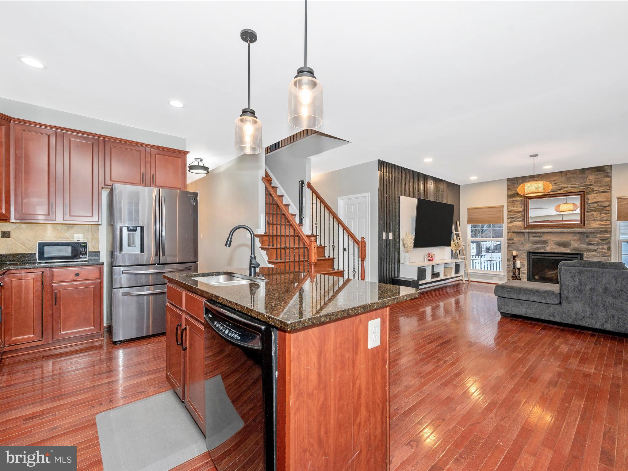 HUNTFIELD - Residential