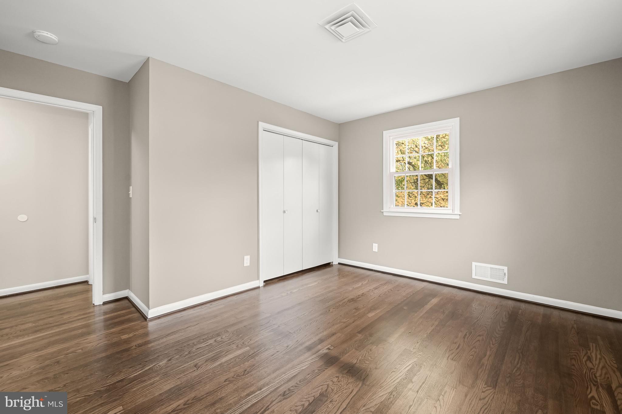 LUTHERVILLE - Residential