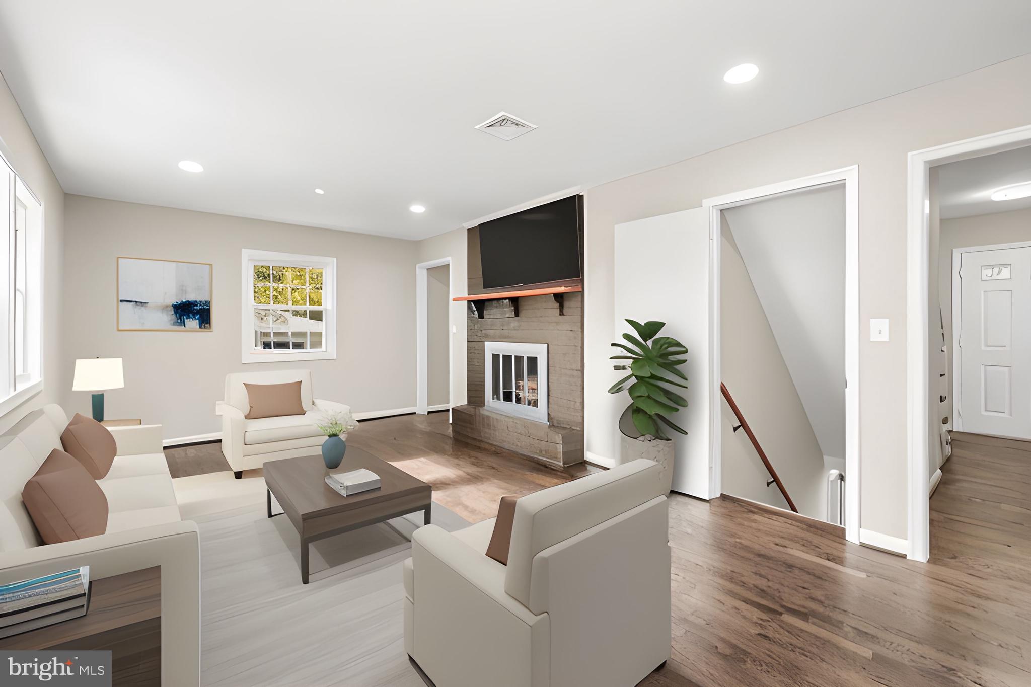 LUTHERVILLE - Residential