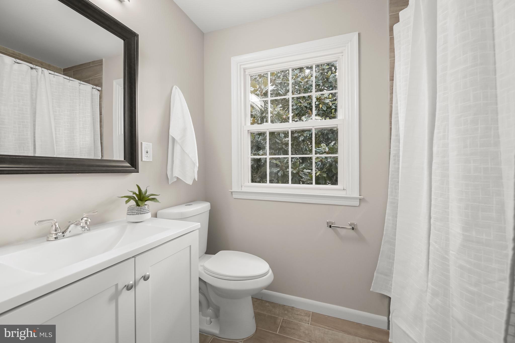 LUTHERVILLE - Residential