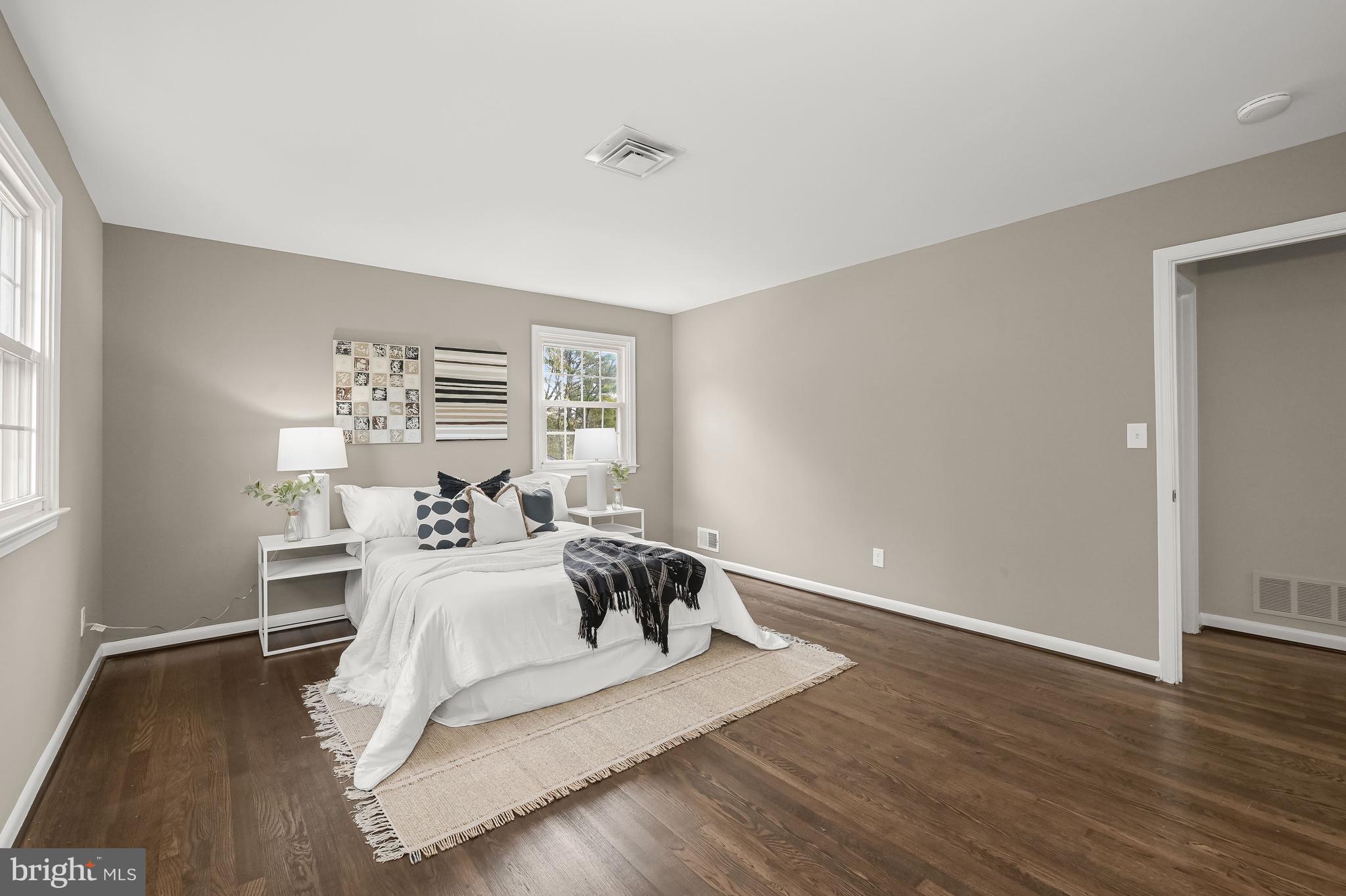 LUTHERVILLE - Residential