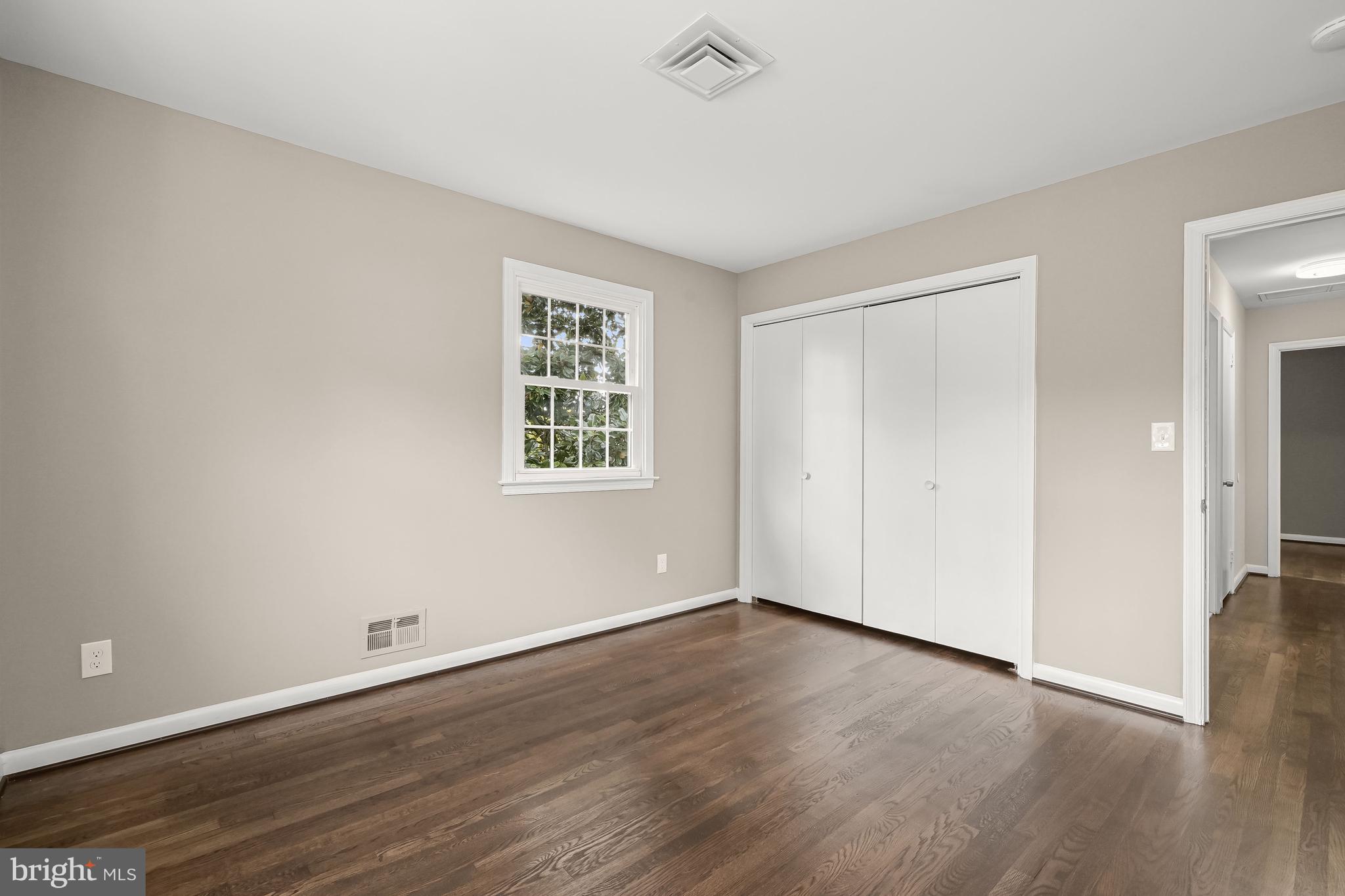 LUTHERVILLE - Residential