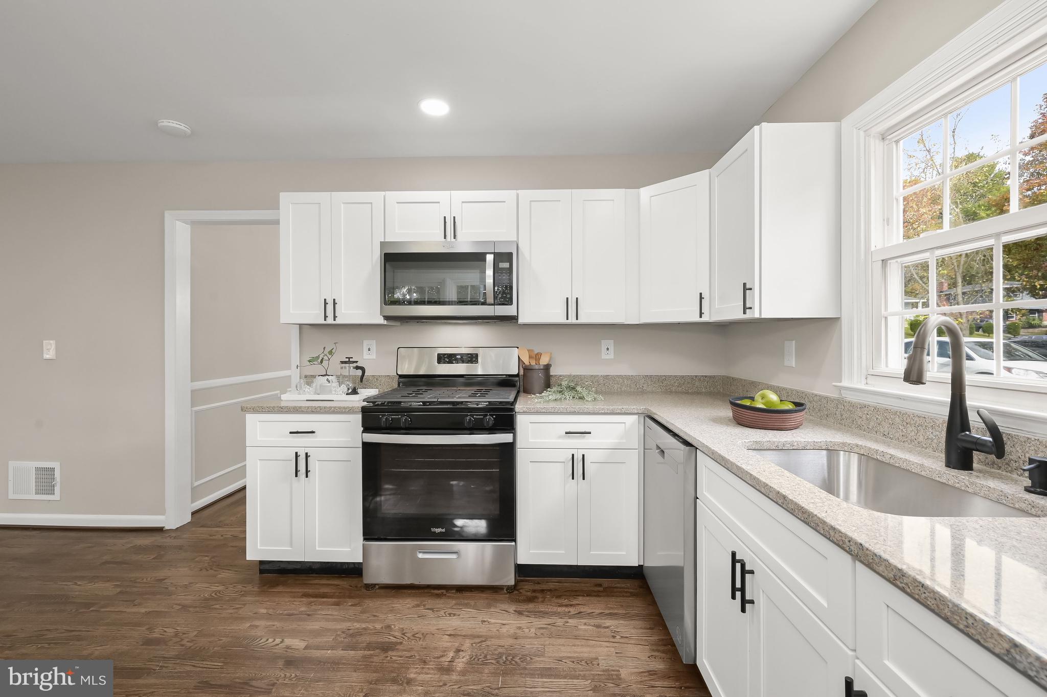 LUTHERVILLE - Residential